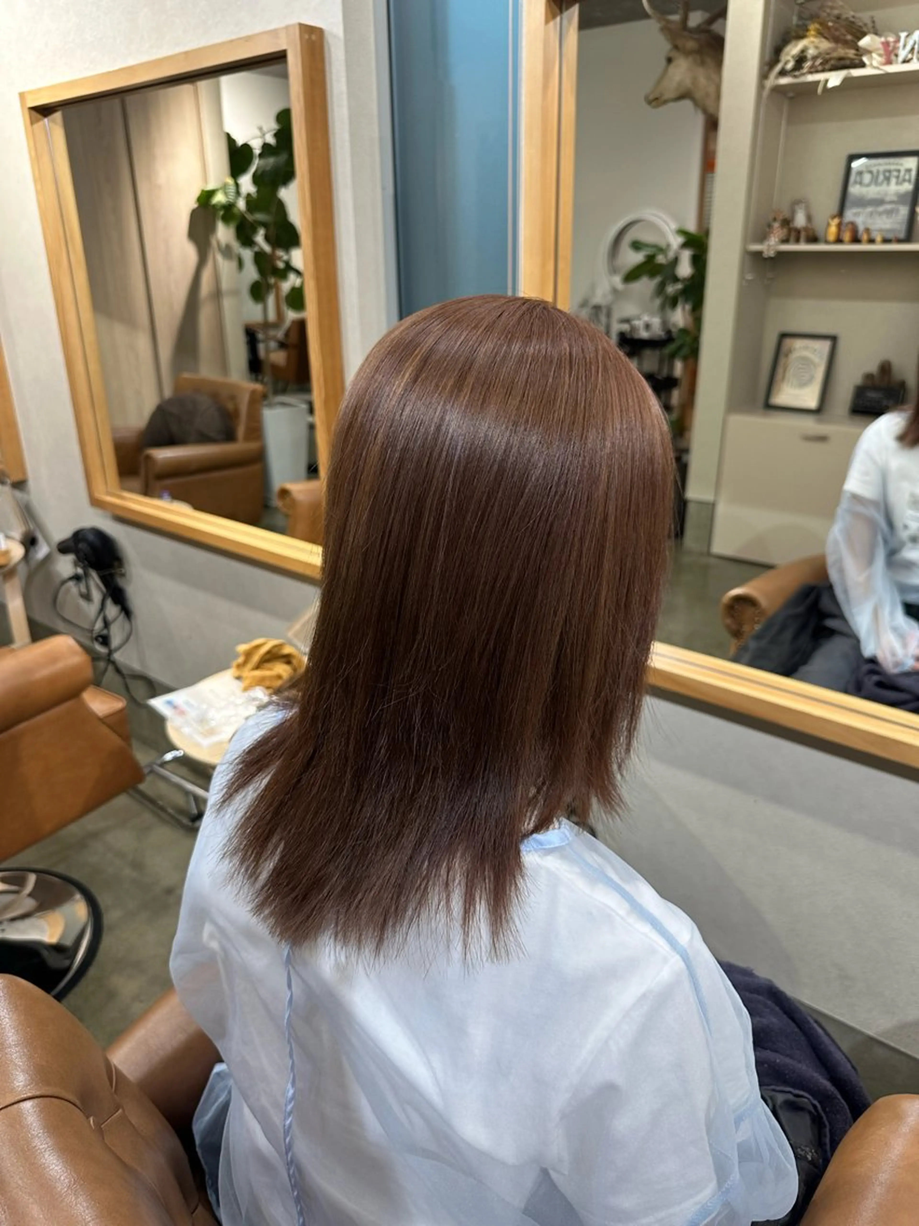 セミロング ヘアカラー 大石 楓のヘアスタイル