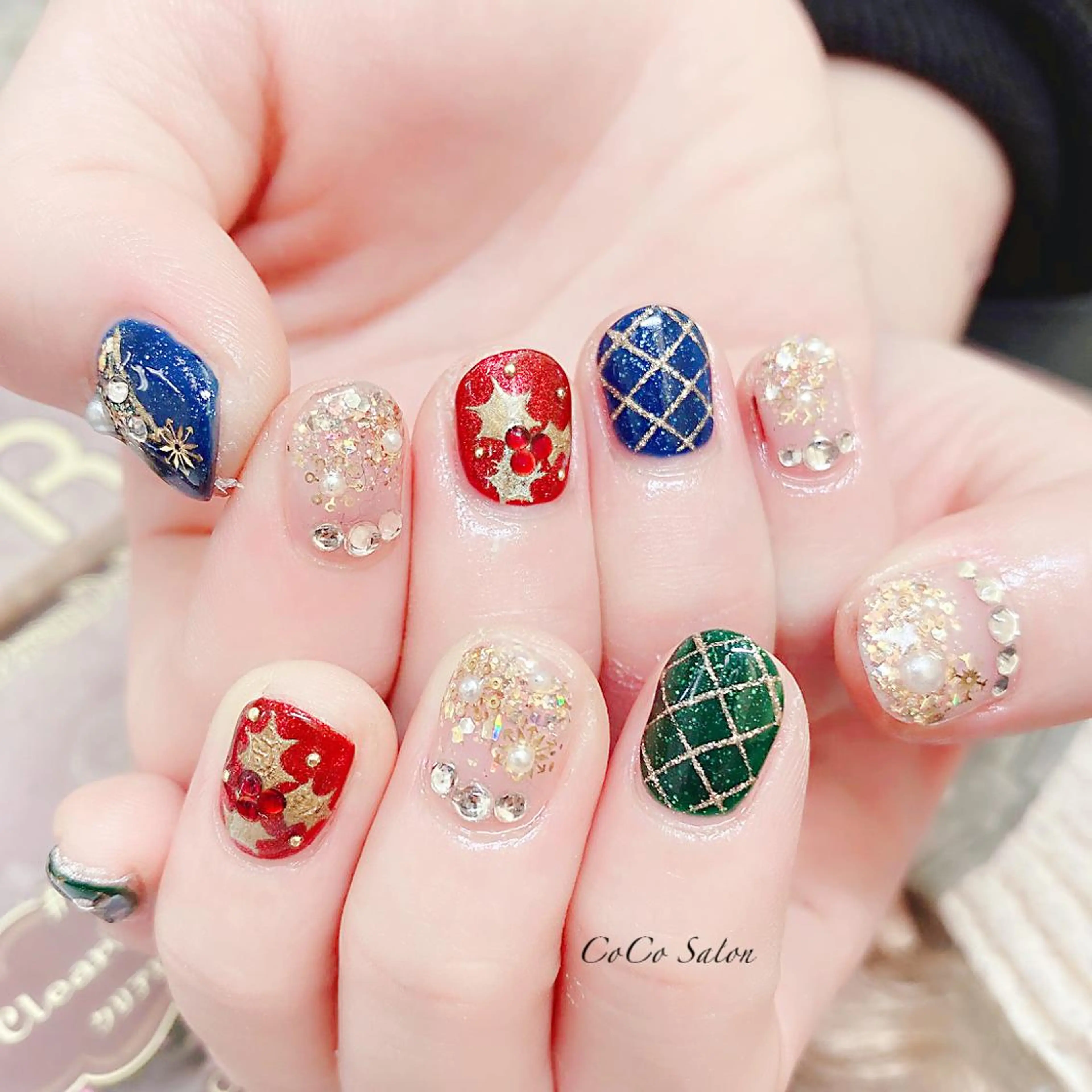 ネイル 長さ出し ジェルネイル グラデーション ホログラムネイル キラキラネイル ハンドネイル CoCoSalon ネイル/まつ毛予約のネイルデザイン