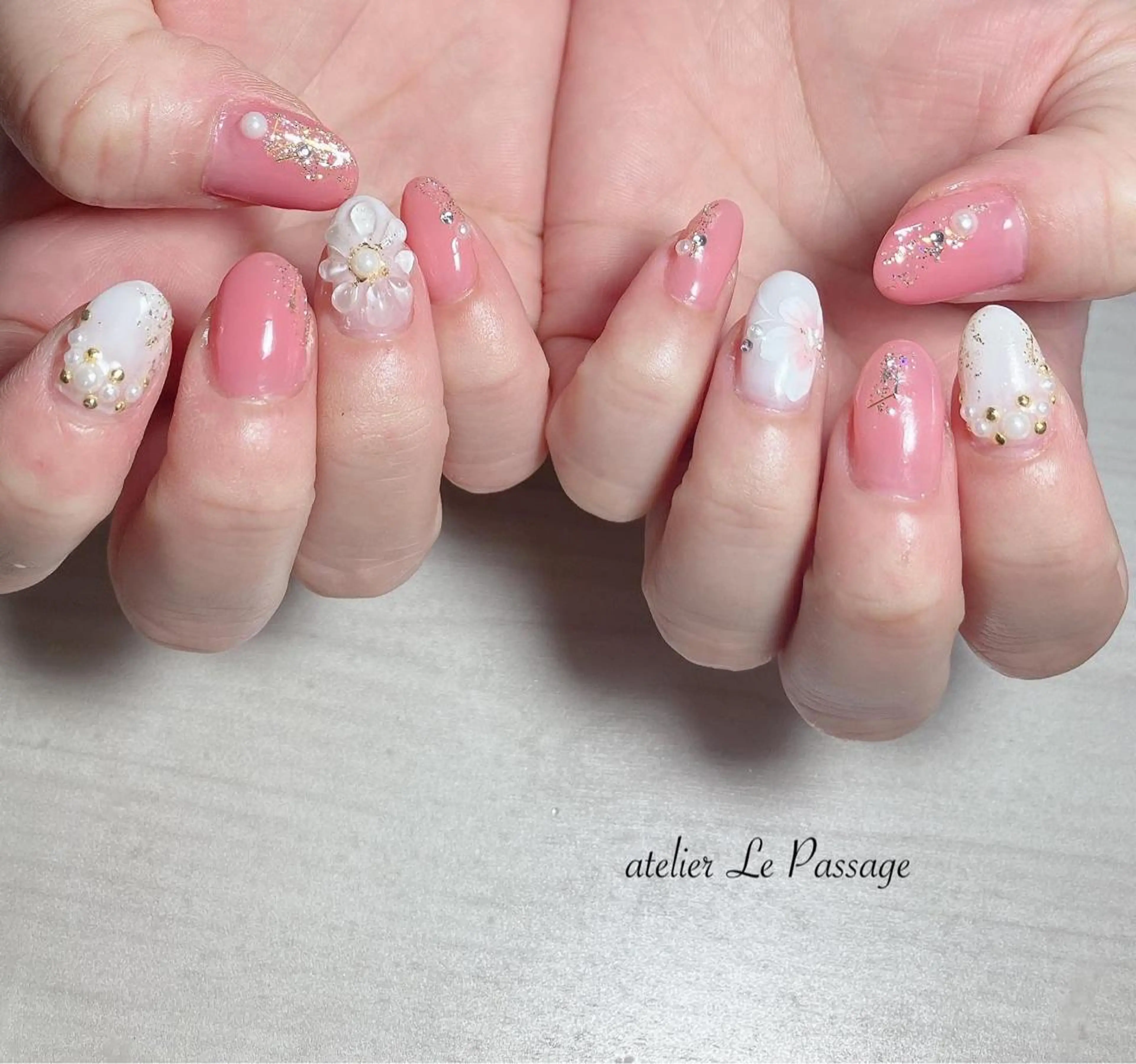 ネイル フラワーネイル ジェルネイル パラジェル 夏ネイル Atelier Le Passage所属・h nakatsukaのネイルデザイン
