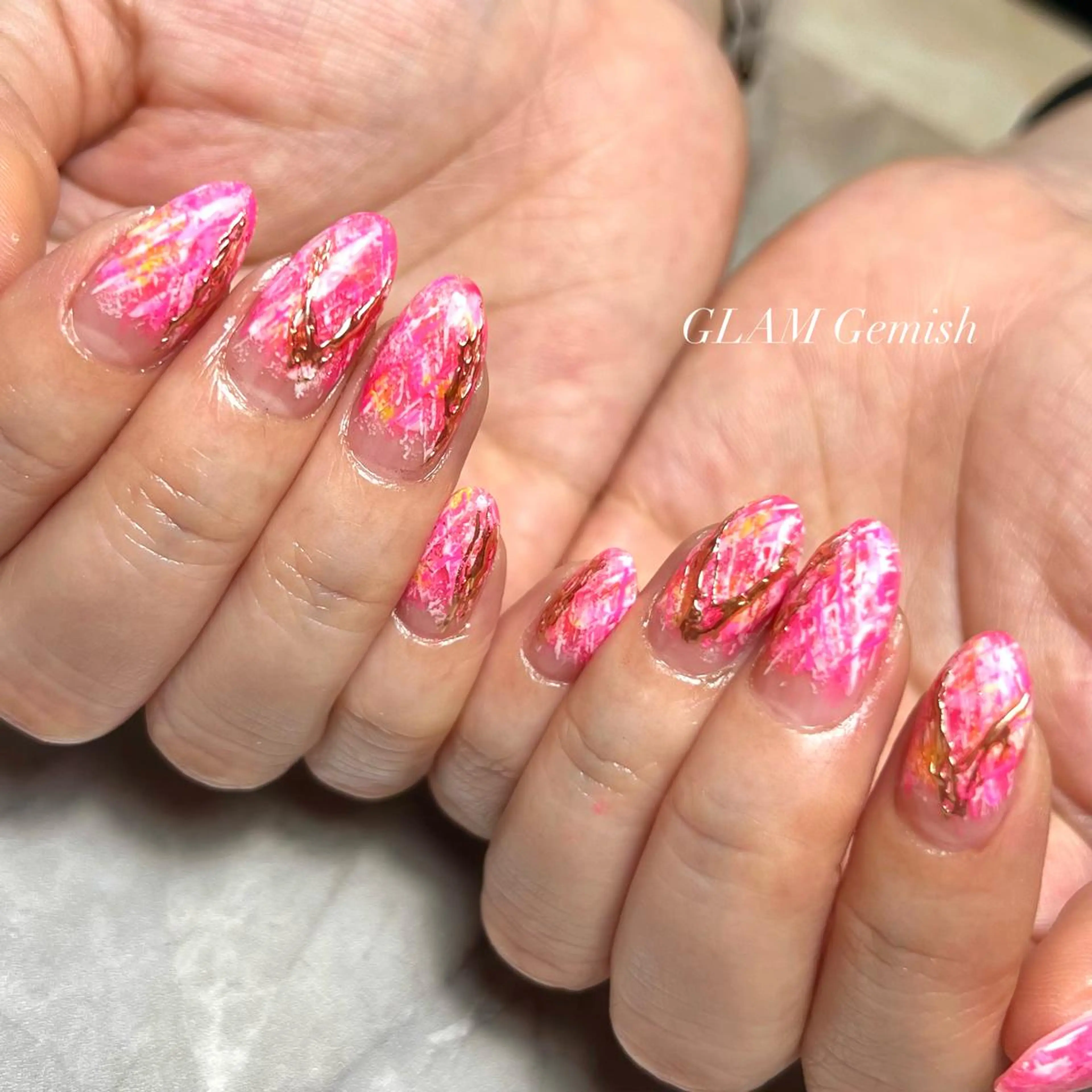 ネイル 持ち込み ハンドネイル 藤崎 恵梨香のネイルデザイン