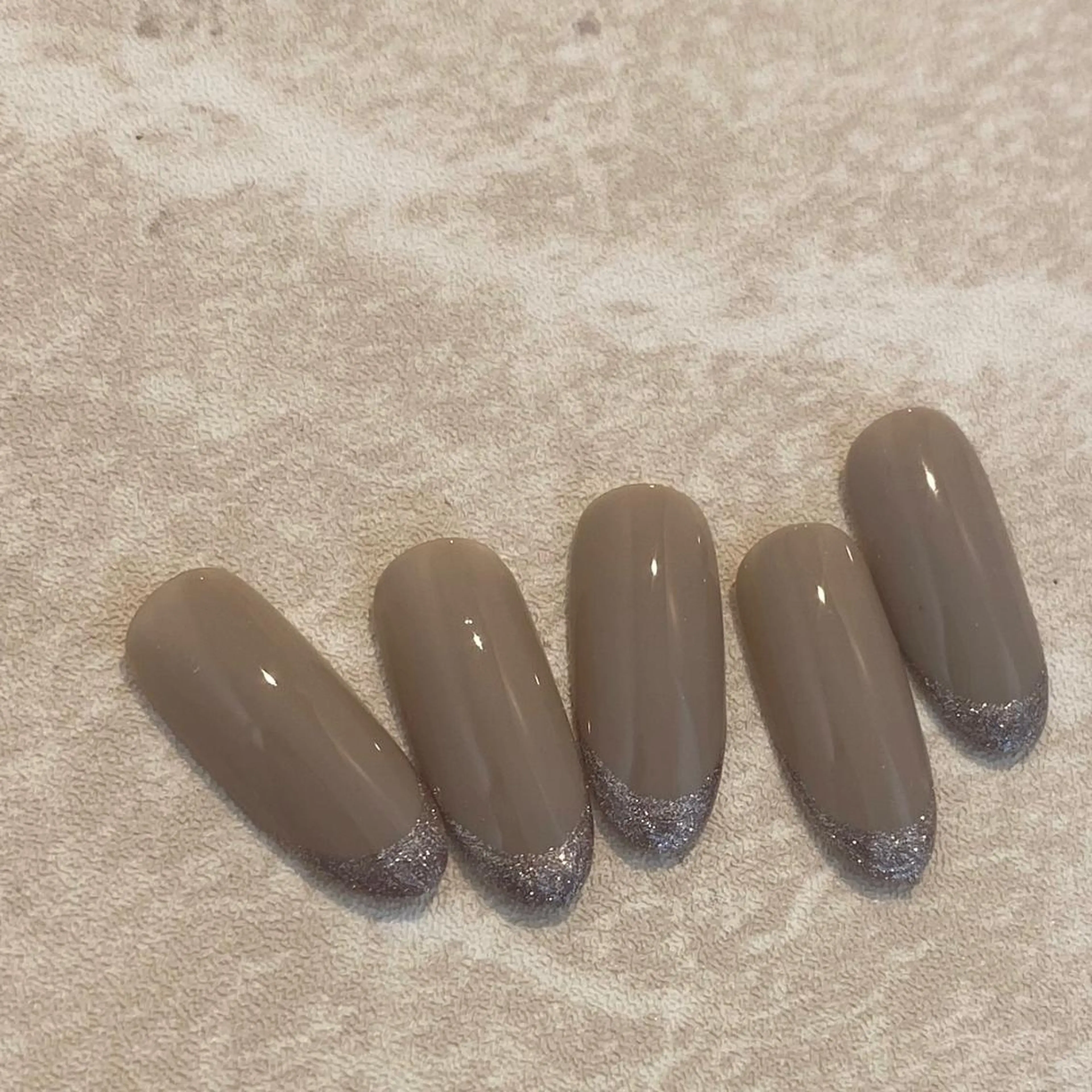 ネイル Ray. ／綺麗目ニュアンスのネイルデザイン