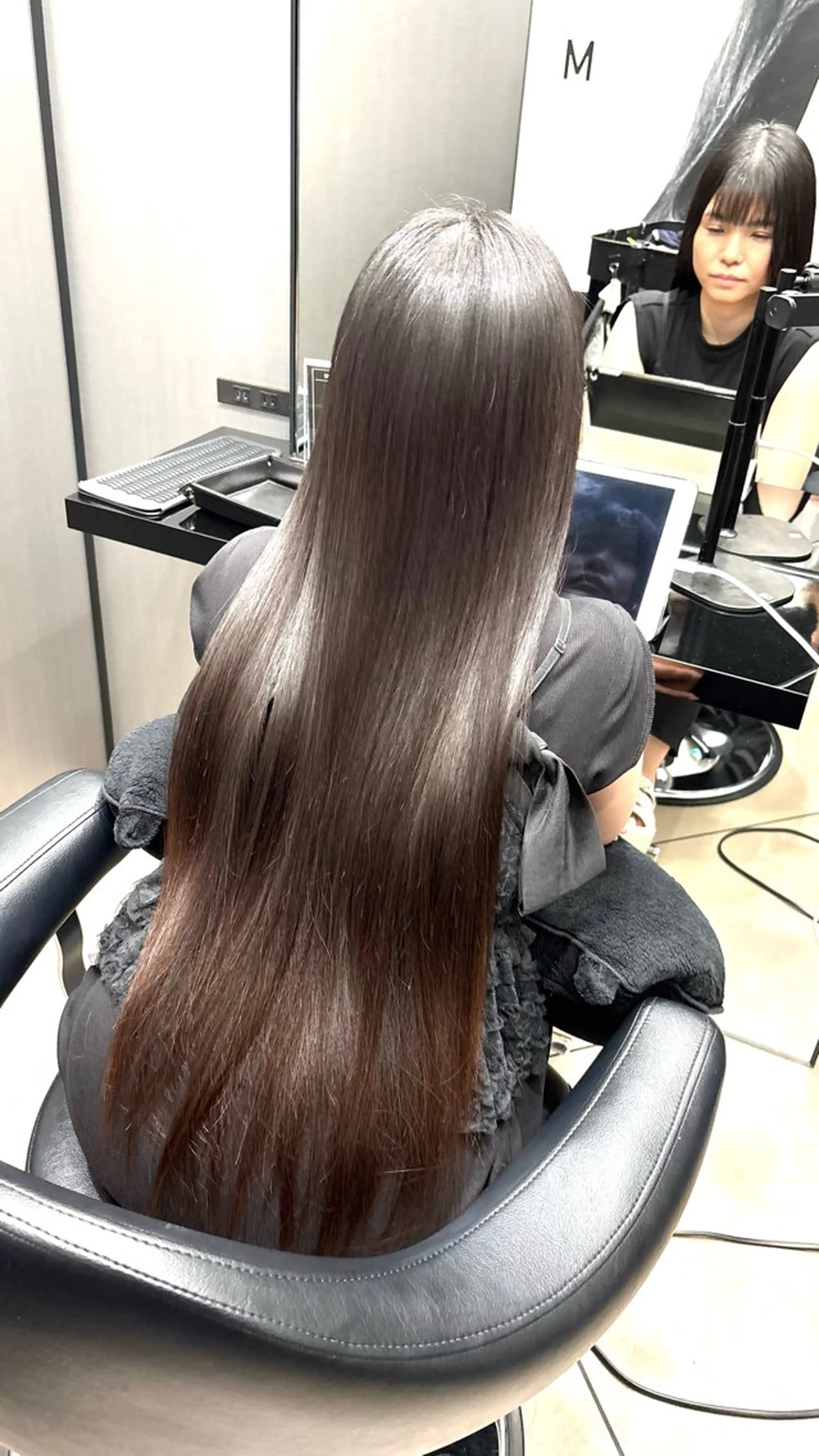 ロング 縮毛矯正 カット 縮毛矯正 HARUKI  MINATO Japan広島紙屋町店所属・hmj紙屋町店 脊戸智志のエステ・リラクイメージ