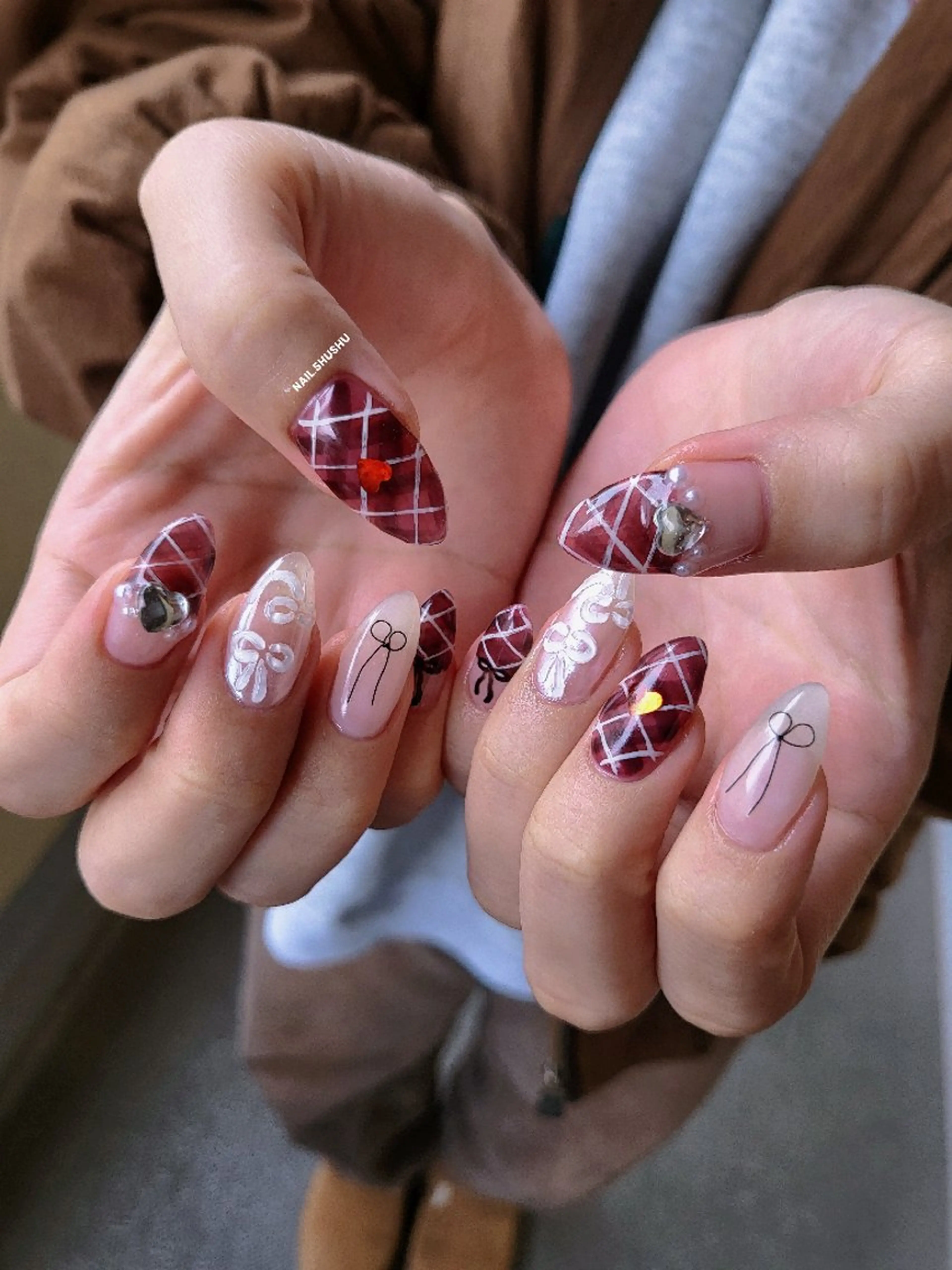 ネイル 3dパーツ/流行り 👧shushu❤️のネイルデザイン
