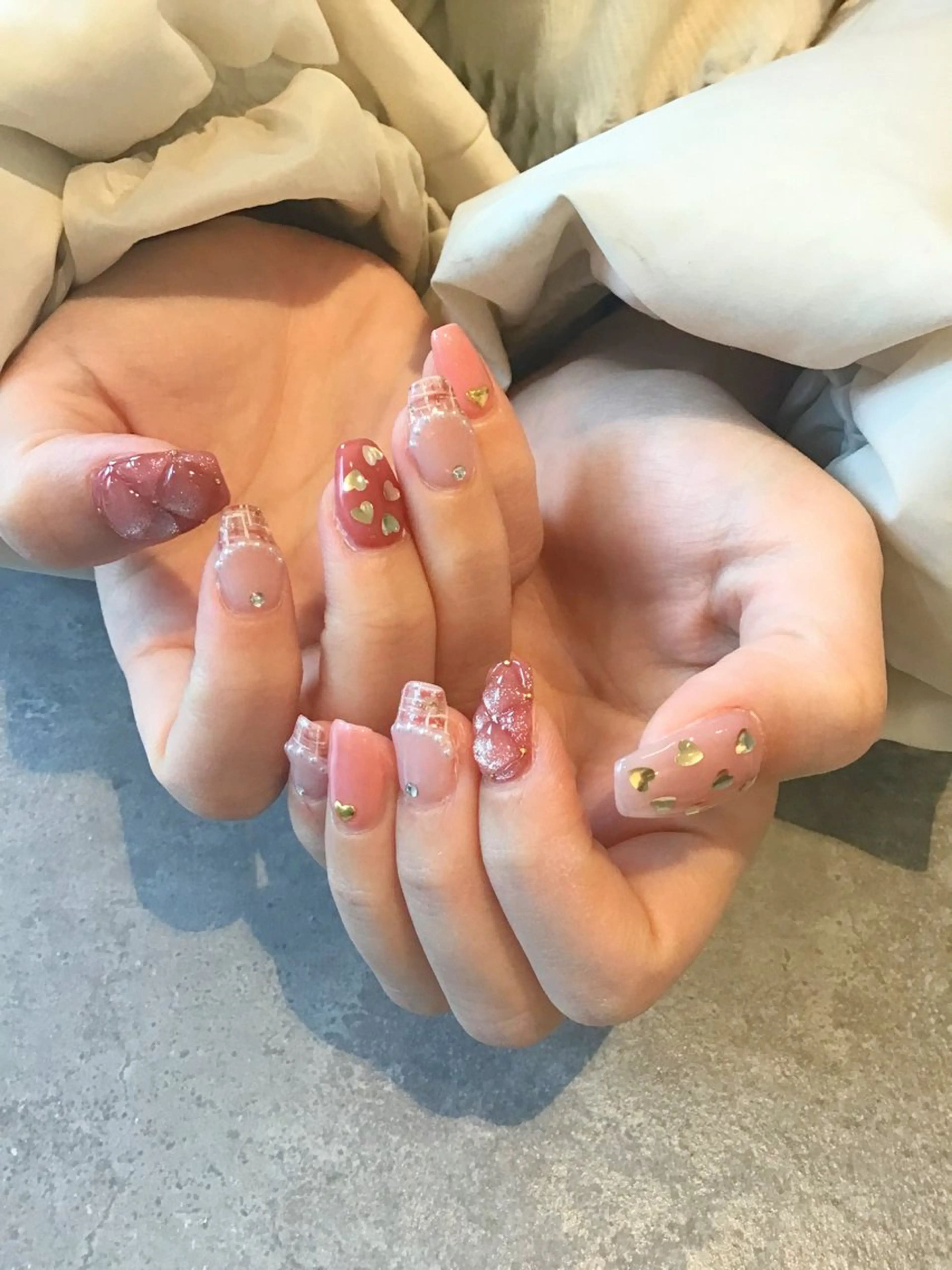 ネイル 持ち込み Nest 岩崎のネイルデザイン