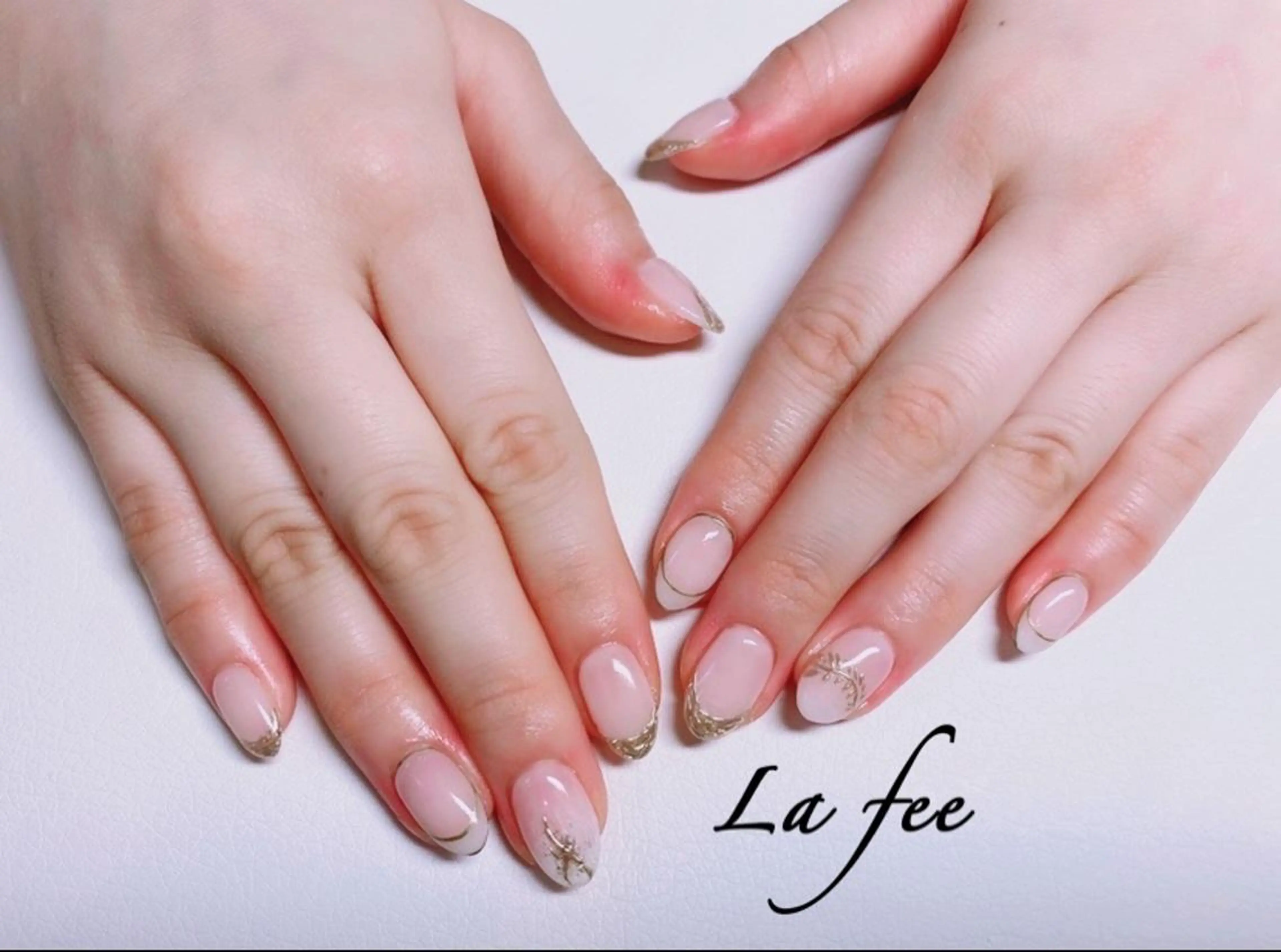 ネイル アートネイル ミラーネイル La feeのネイルデザイン