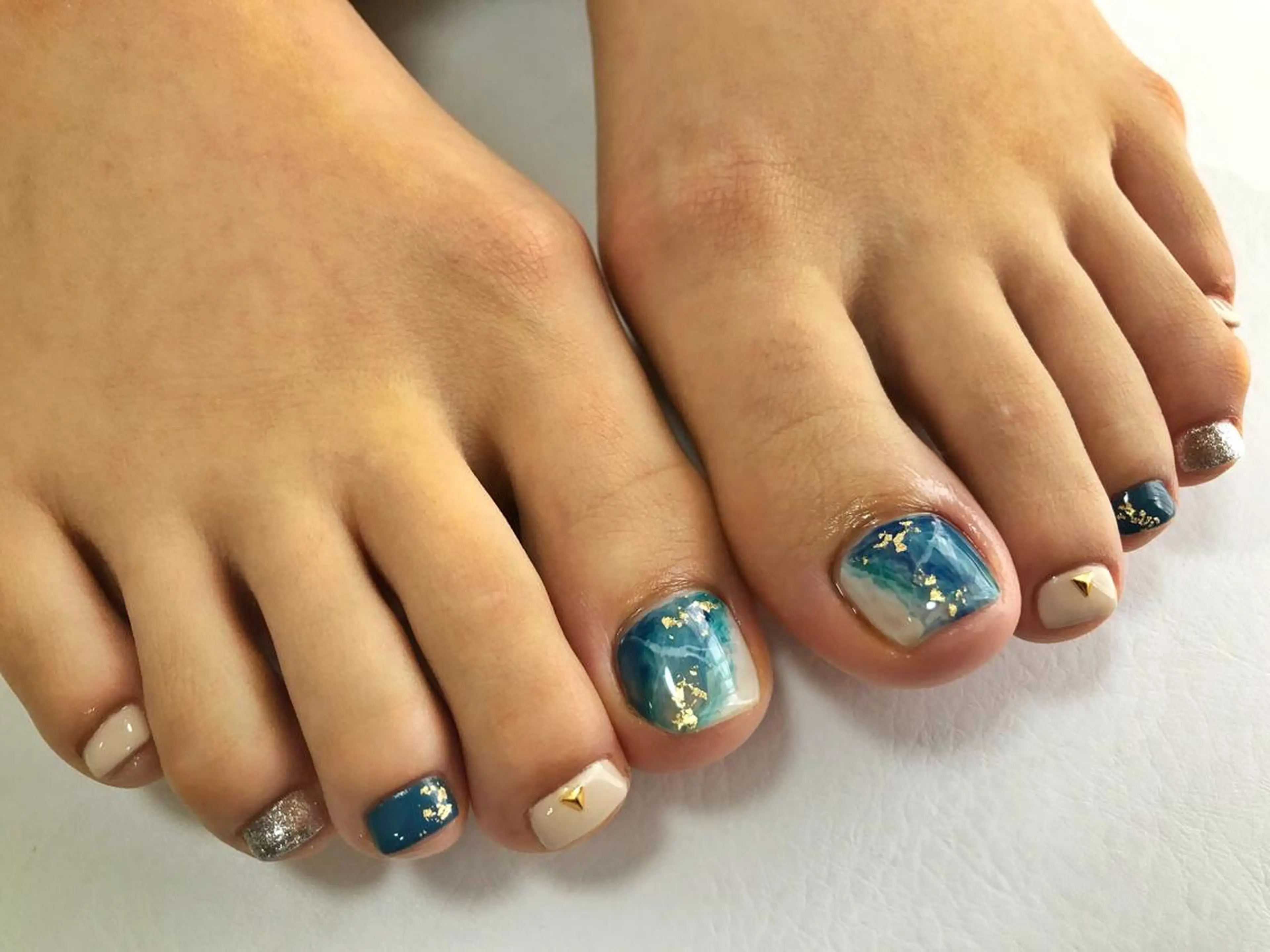 ネイル SAN PERSONAL BEAUTY所属・SAN Natsumiのネイルデザイン