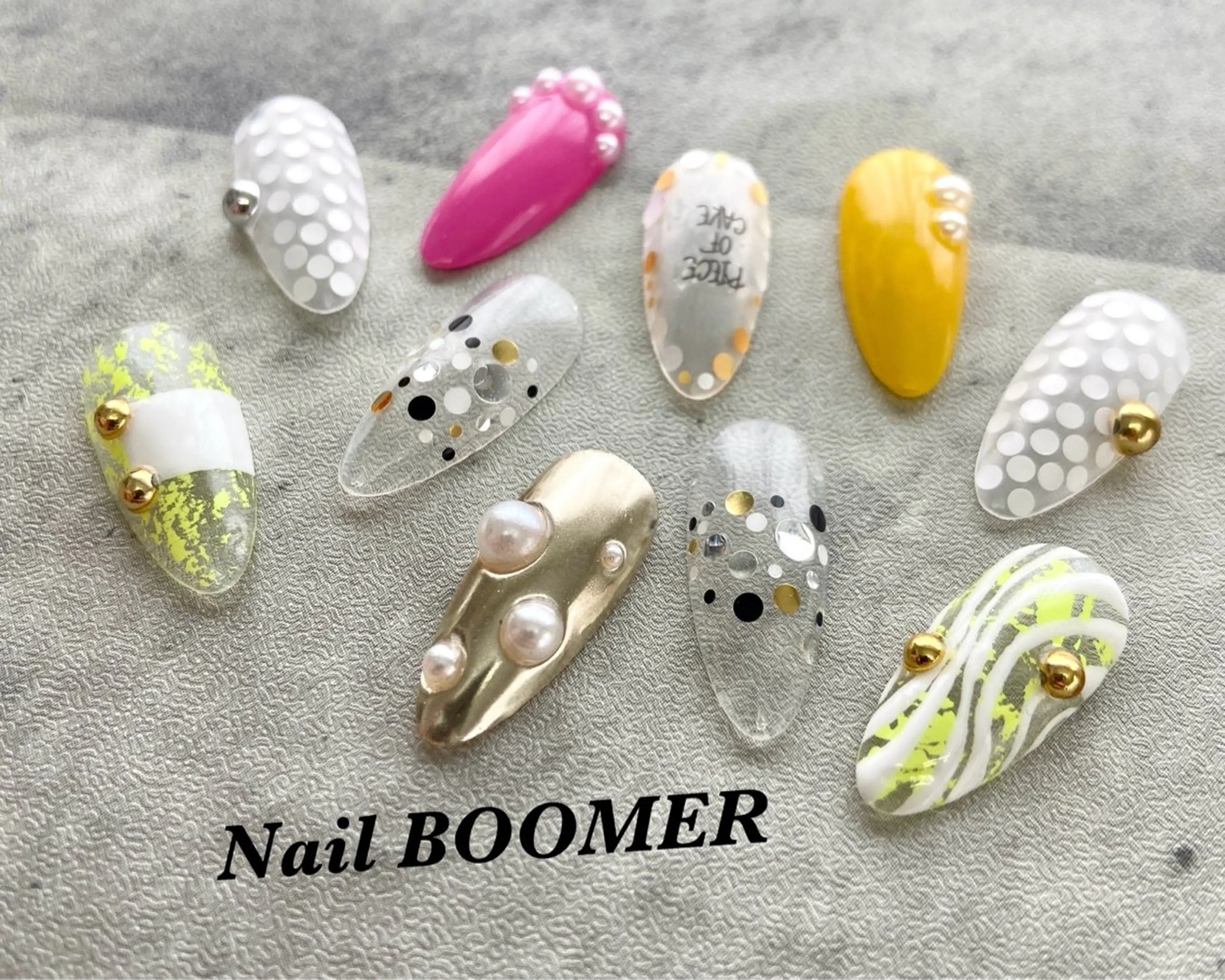 ネイル ハンドネイル ネイル ブーマーのネイルデザイン