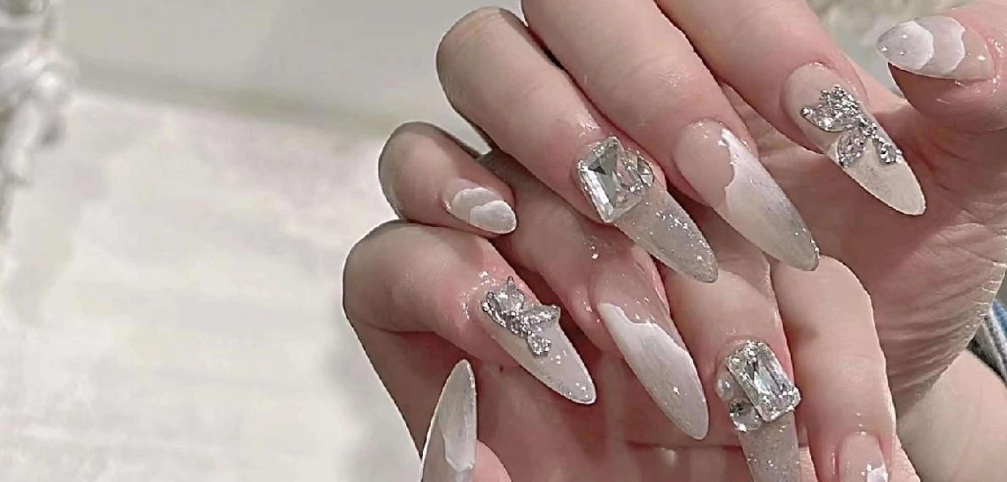 ネイル ハンドネイル THE　ONE栄店所属・Theone栄店 川原のネイルデザイン