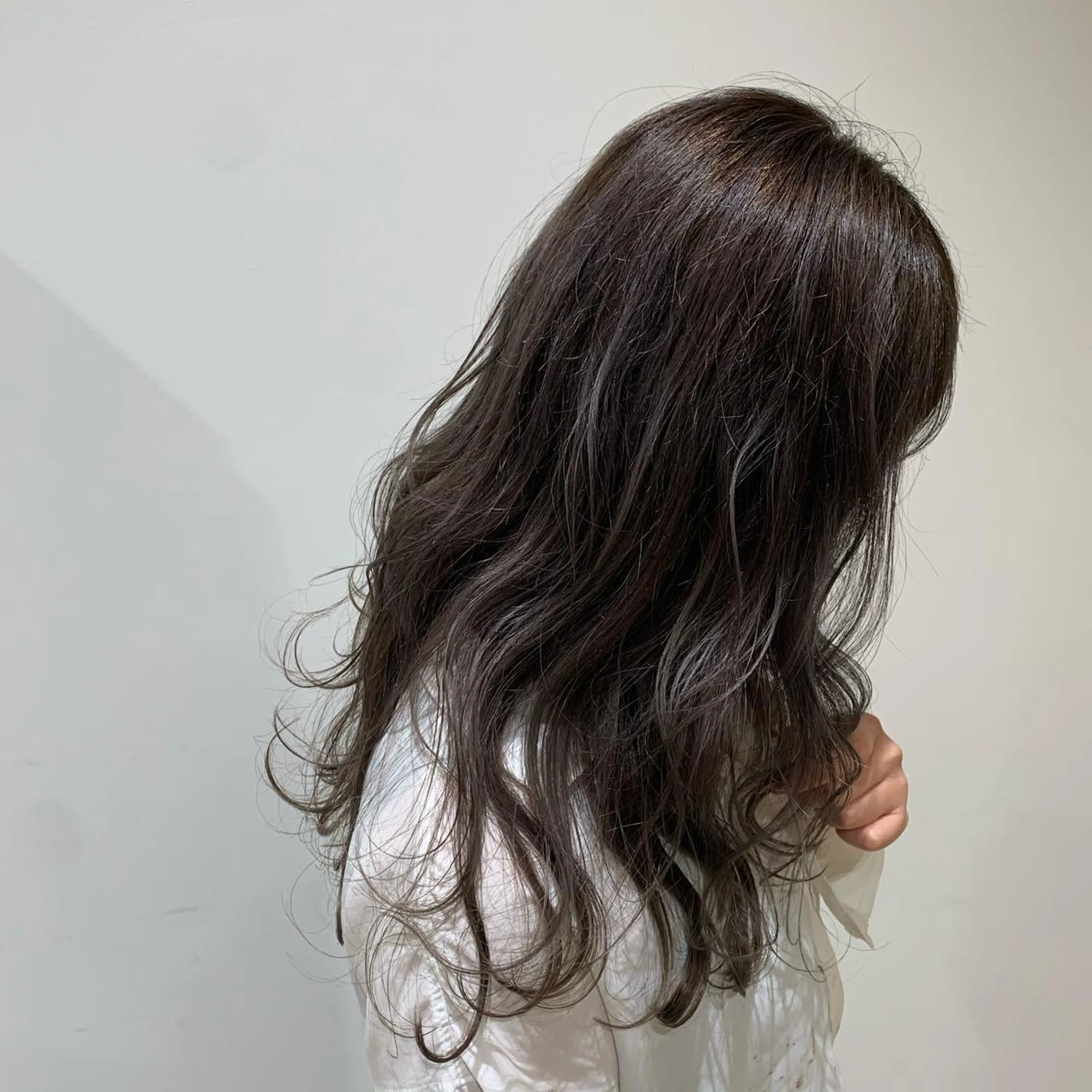 ロング 似合わせスタイル 岡田勇哉のヘアスタイル