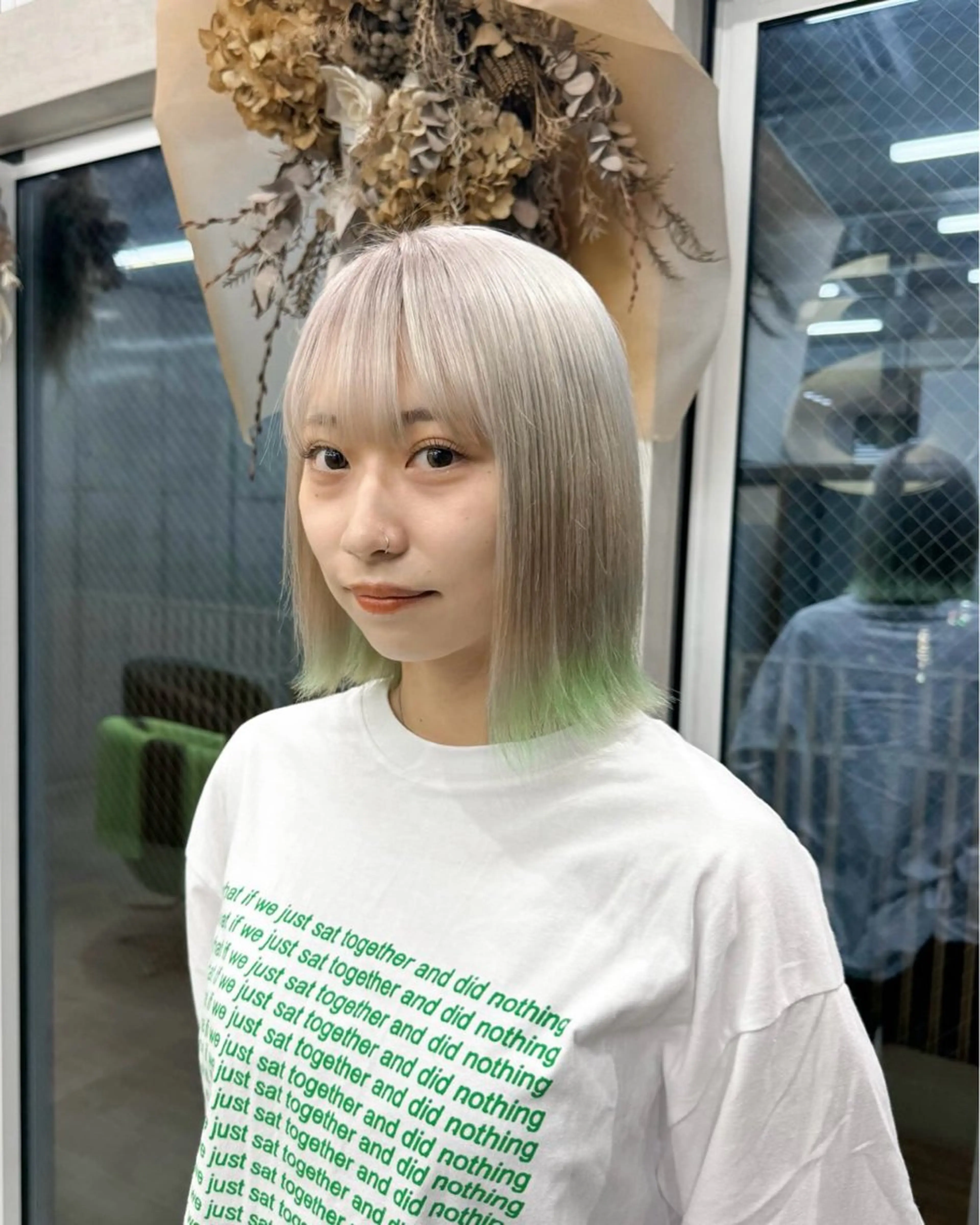 ミディアム カラー デザインカラー ハイトーンカラー ヘアカラー トリートメント 🌱ブリーチ・透明感 カラー/mapi🦭のヘアスタイル