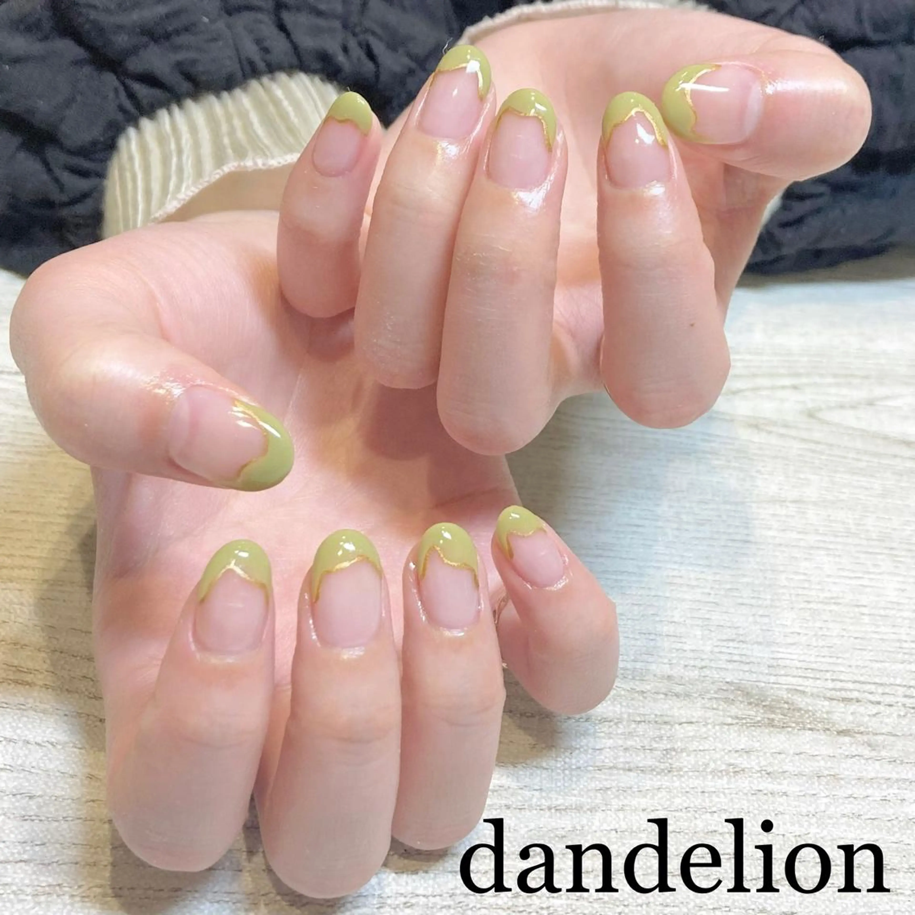 ネイル ハンドネイル ハンドケア dandelion ダンデライオンのネイルデザイン