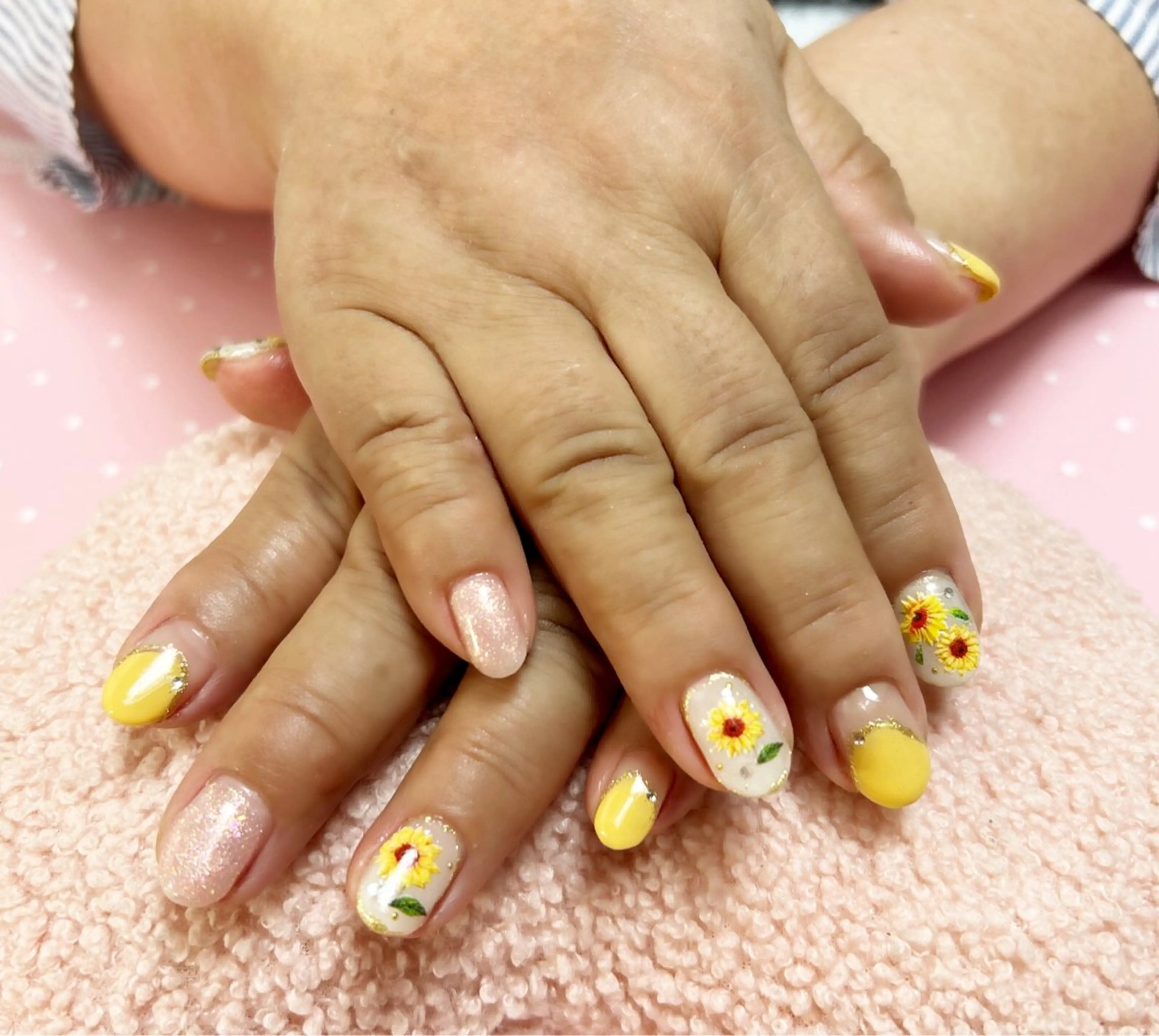 ネイル GＬA D所属・ＧＬAD グラットのネイルデザイン