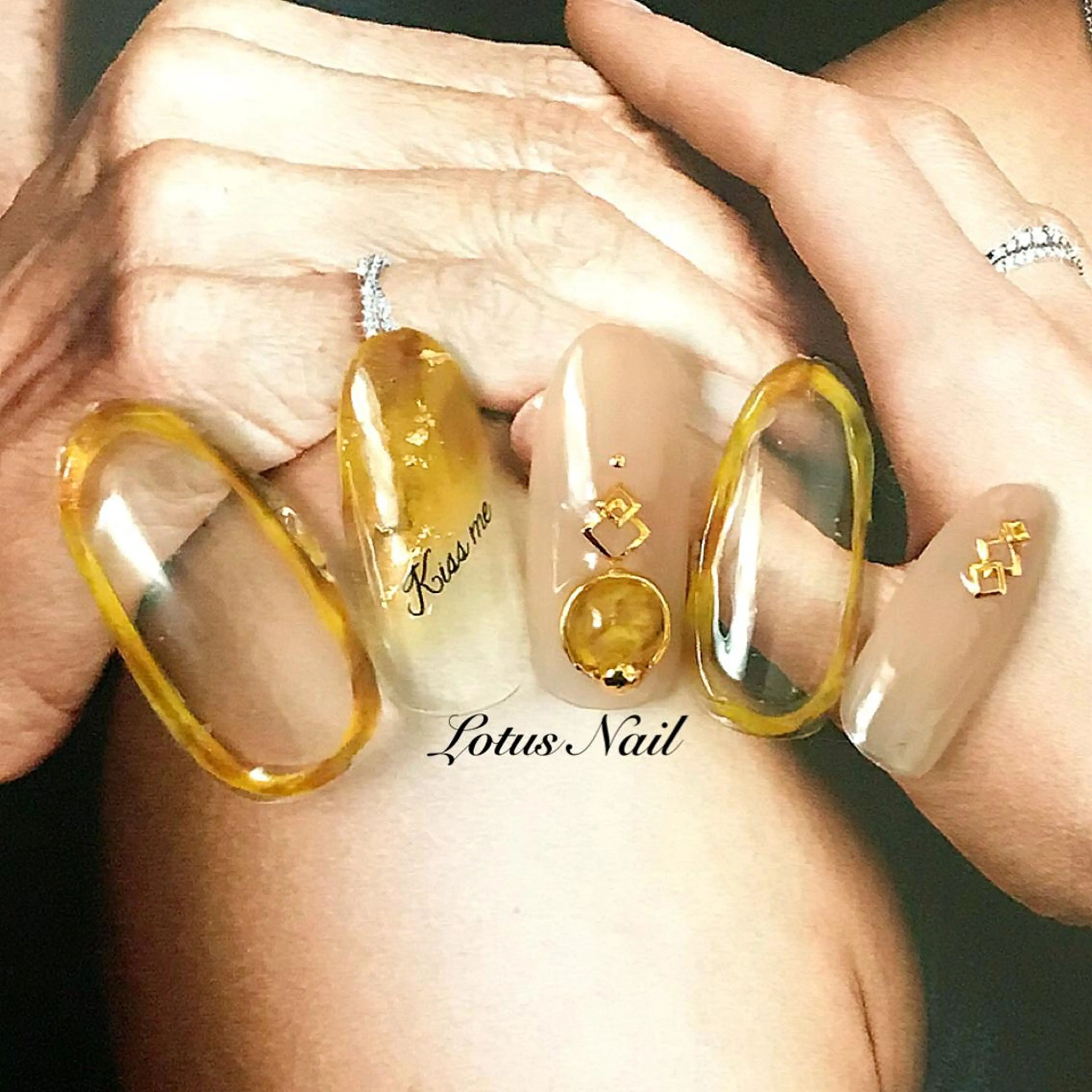 ネイル Lotus Nailのネイルデザイン