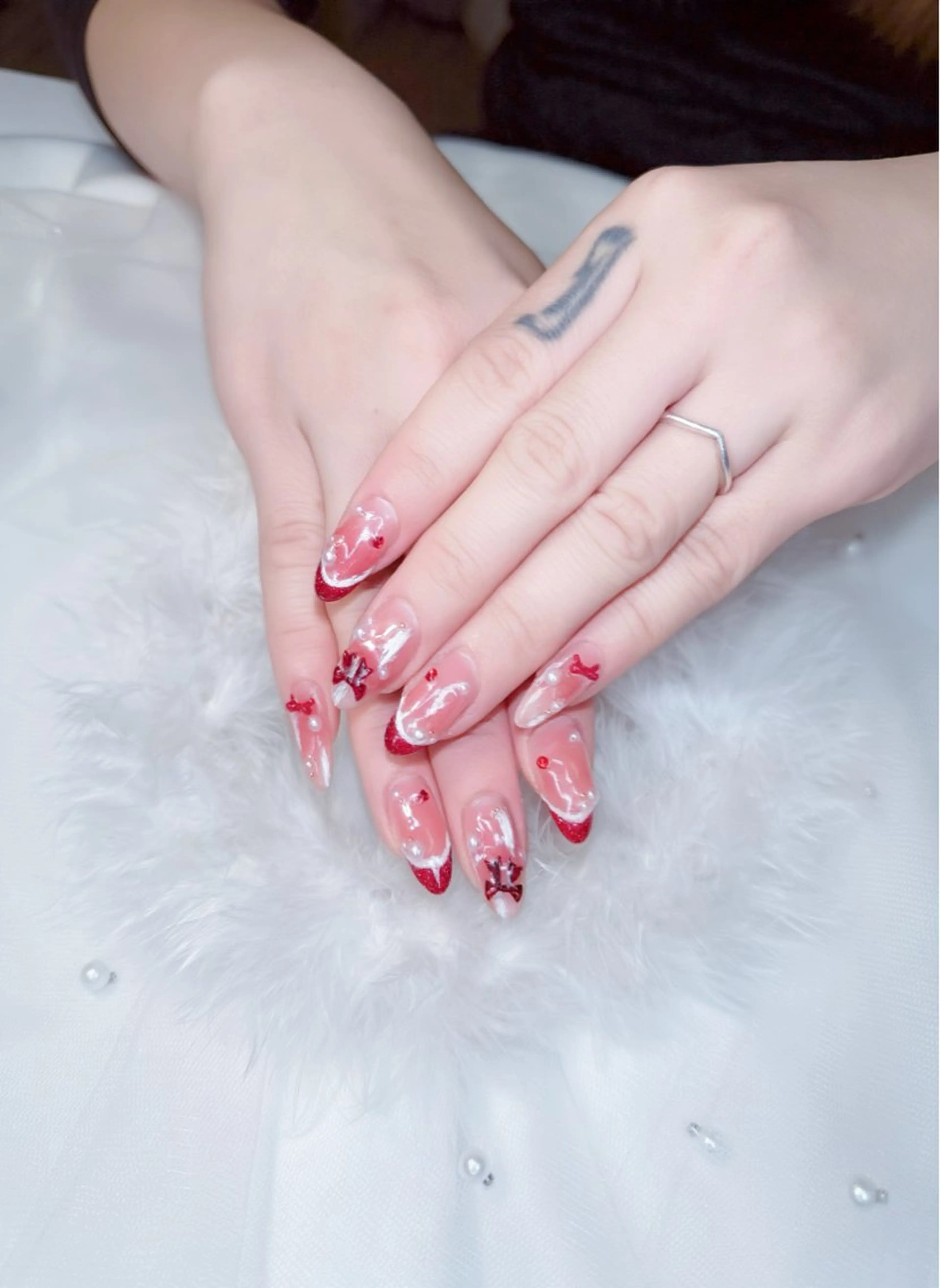 ミディアム ハンドネイル Bibi beauty spa Osaka所属・Chann Channのネイルデザイン