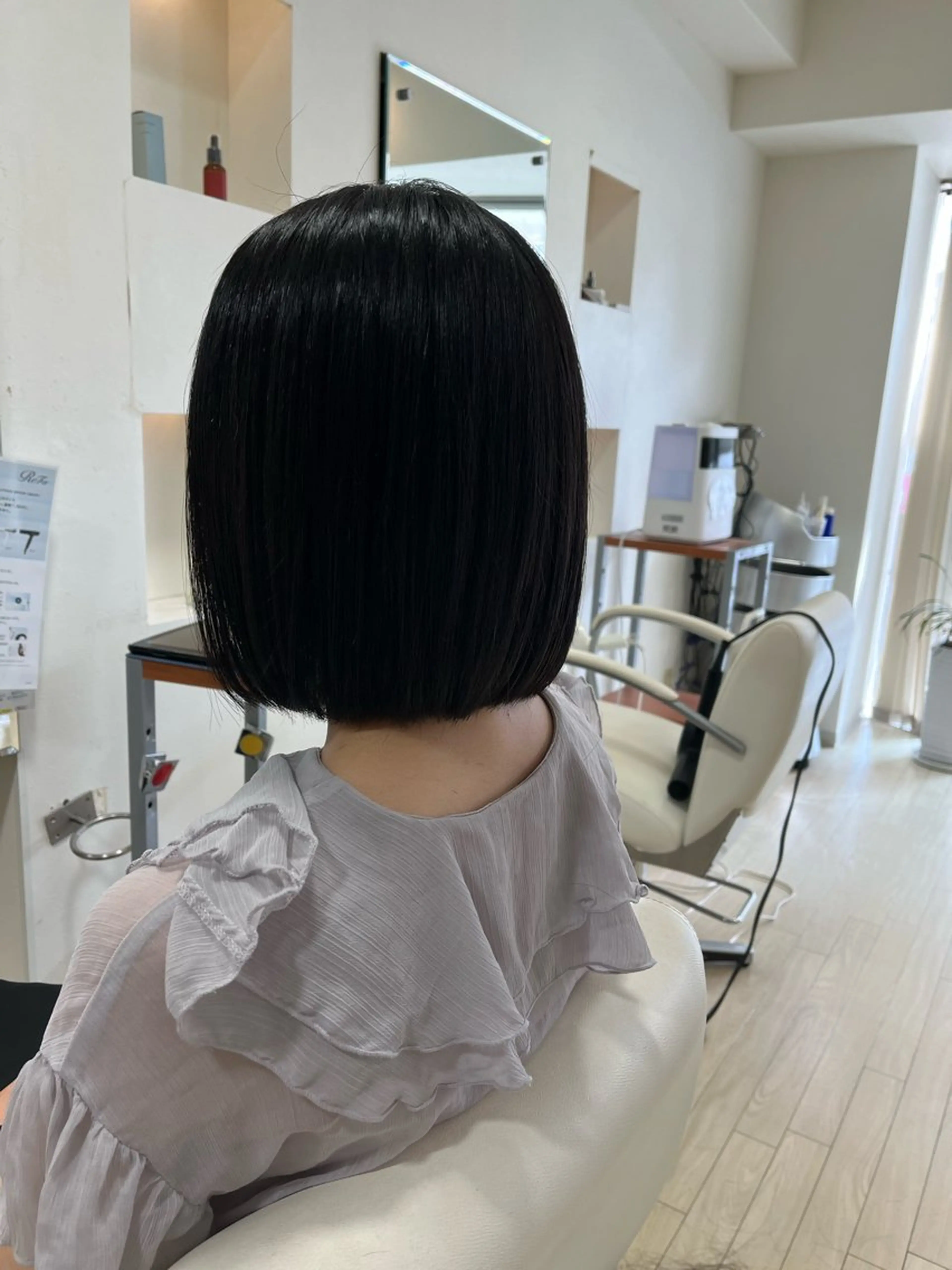 ミディアム カット 縮毛矯正 トリートメント Ａ'SHU.F所属・神崎 一洋のヘアスタイル