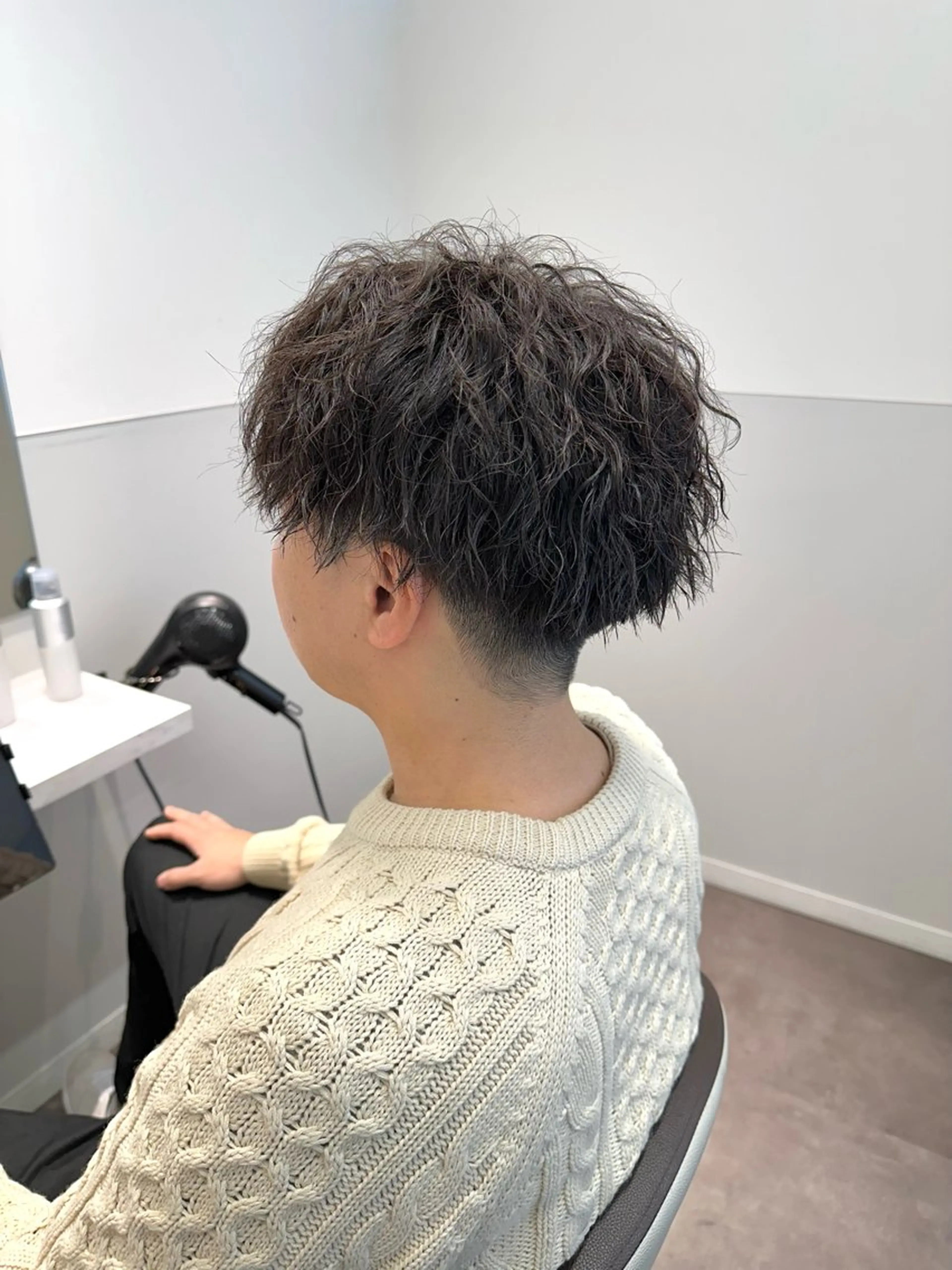 ショート パーマ メンズ メンズパーマ ツイストスパイラルパーマ スパイラルパーマ カット パーマ SALOWIN大宮 /KYOHEI✂️のヘアスタイル