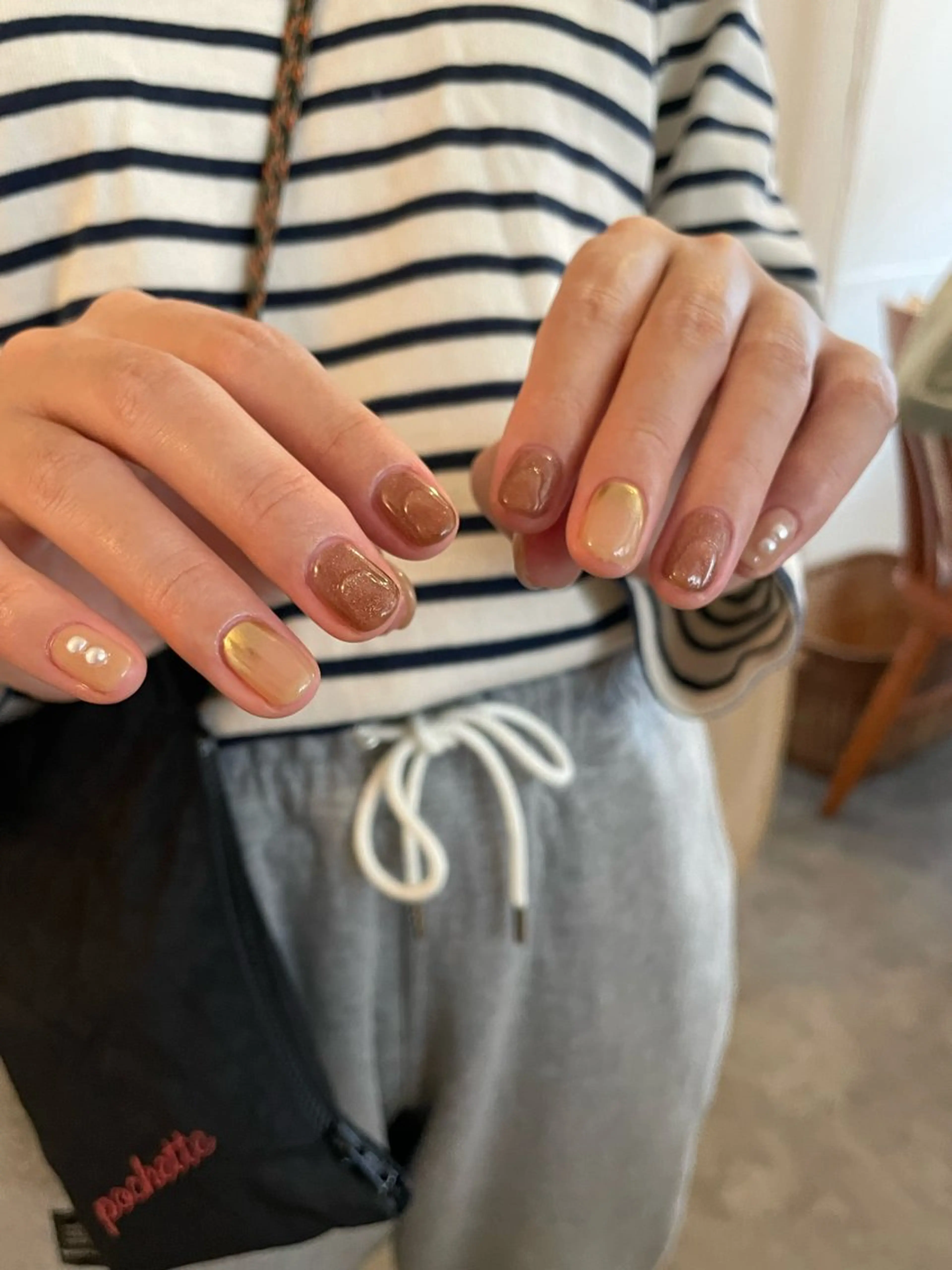ネイル マグネットネイル ハンドネイル roof nailのネイルデザイン