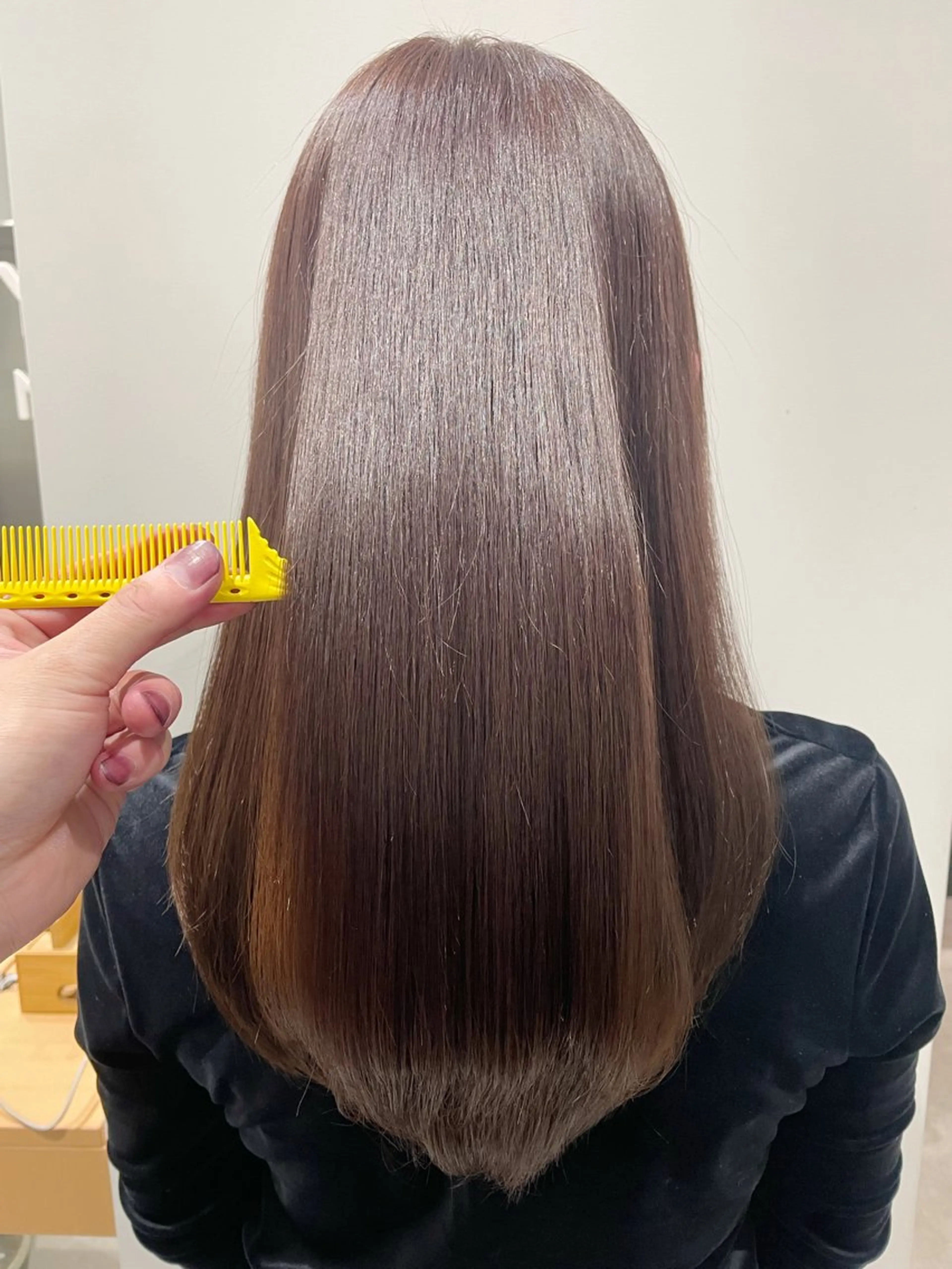 セミロング ボブ ハイライト 髪質改善 レイヤーカット トリートメント rosee【ロゼ】所属・🌟髪質改善 平本雄大🌟のヘアスタイル