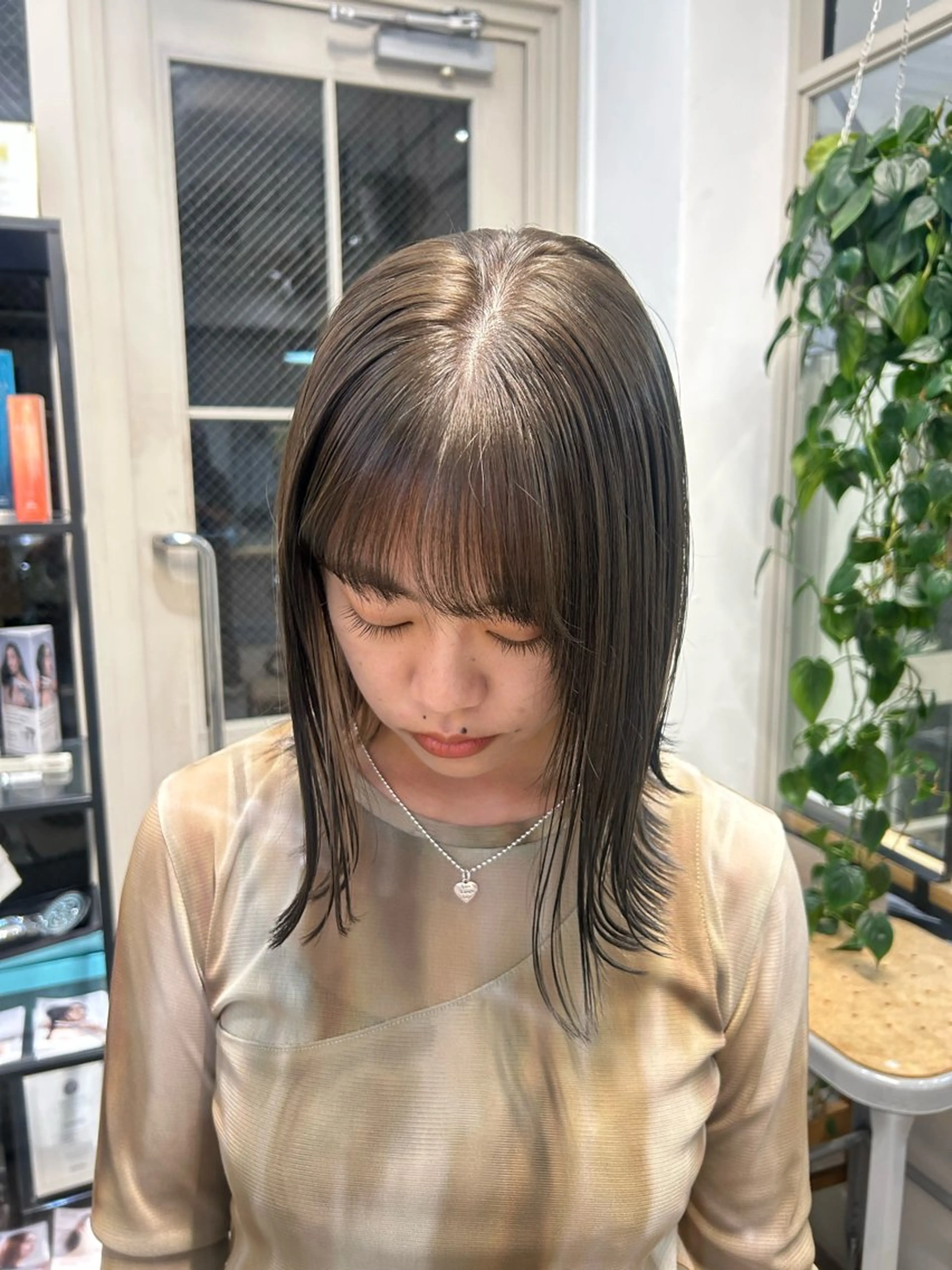 🉐【1日1名様限定】整えカット+透明感カラー＋オージュアクイックトリートメント🧼の写真