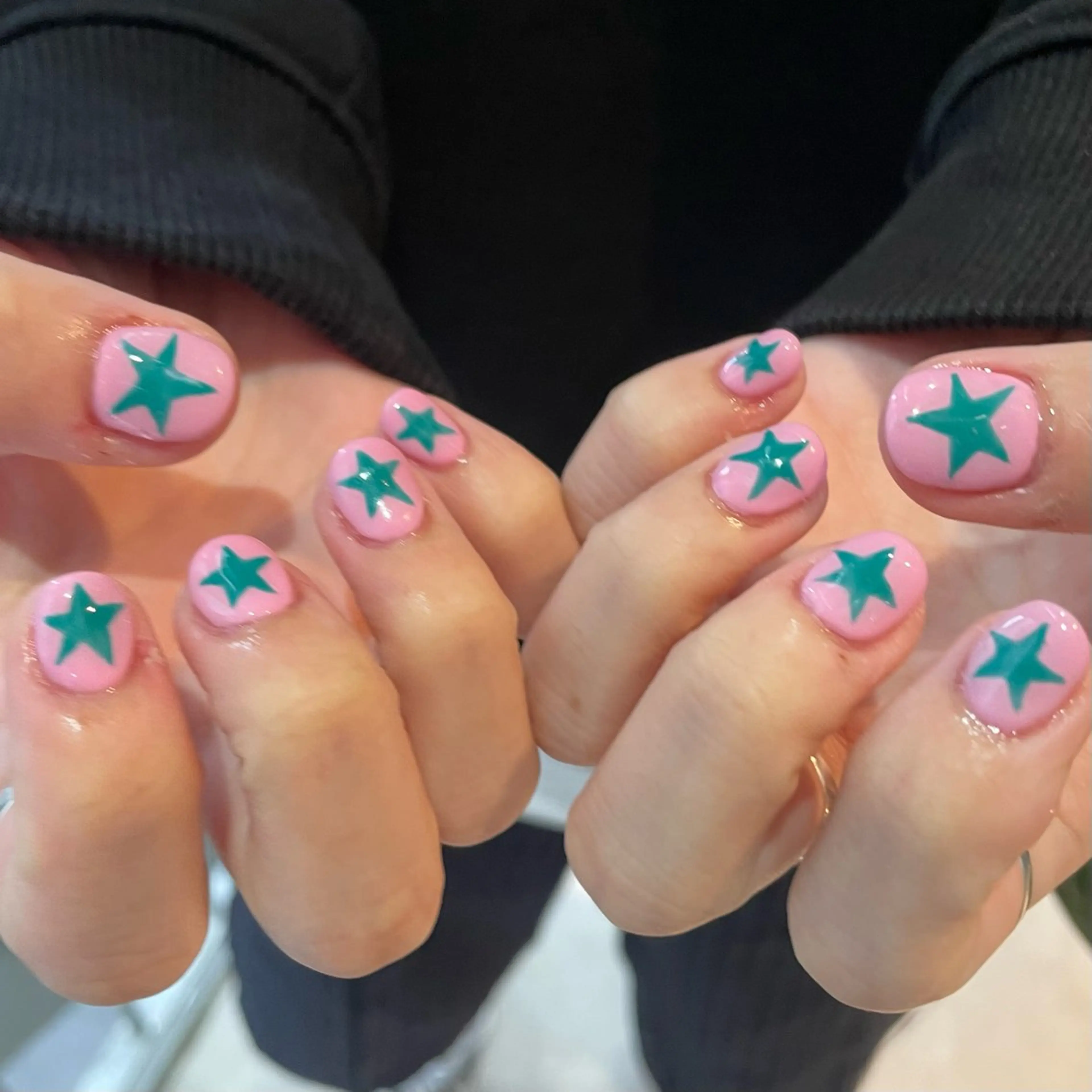 ネイル アートネイル フレンチネイル ジェルネイル グラデーション 韓国ネイル ハンドネイル WOLTOKYO池袋 ★chiakiのネイルデザイン