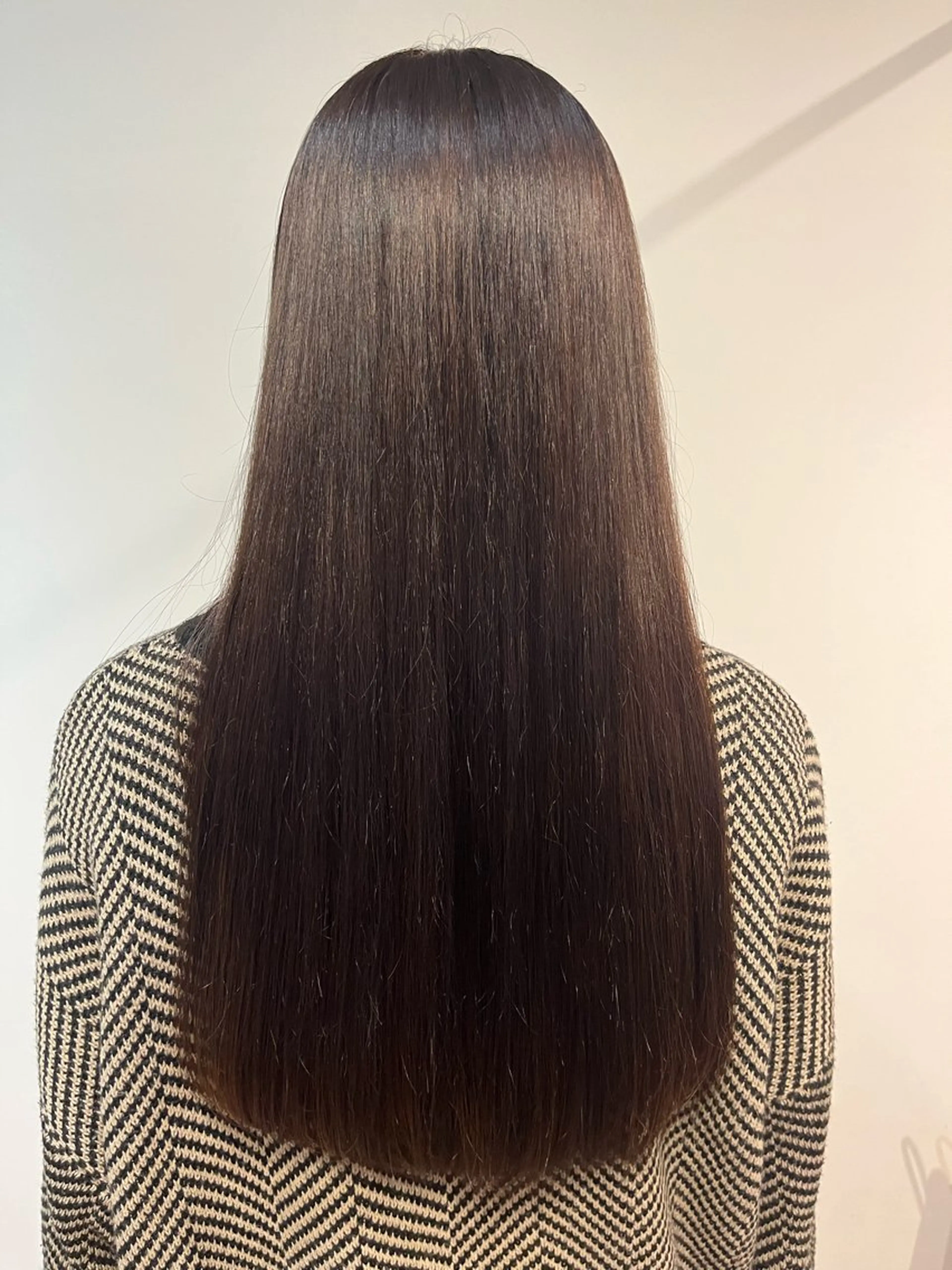 ロング カット ヘアカラー トリートメント ✨ショート/ボブ 縮毛矯正✨アキラのヘアスタイル