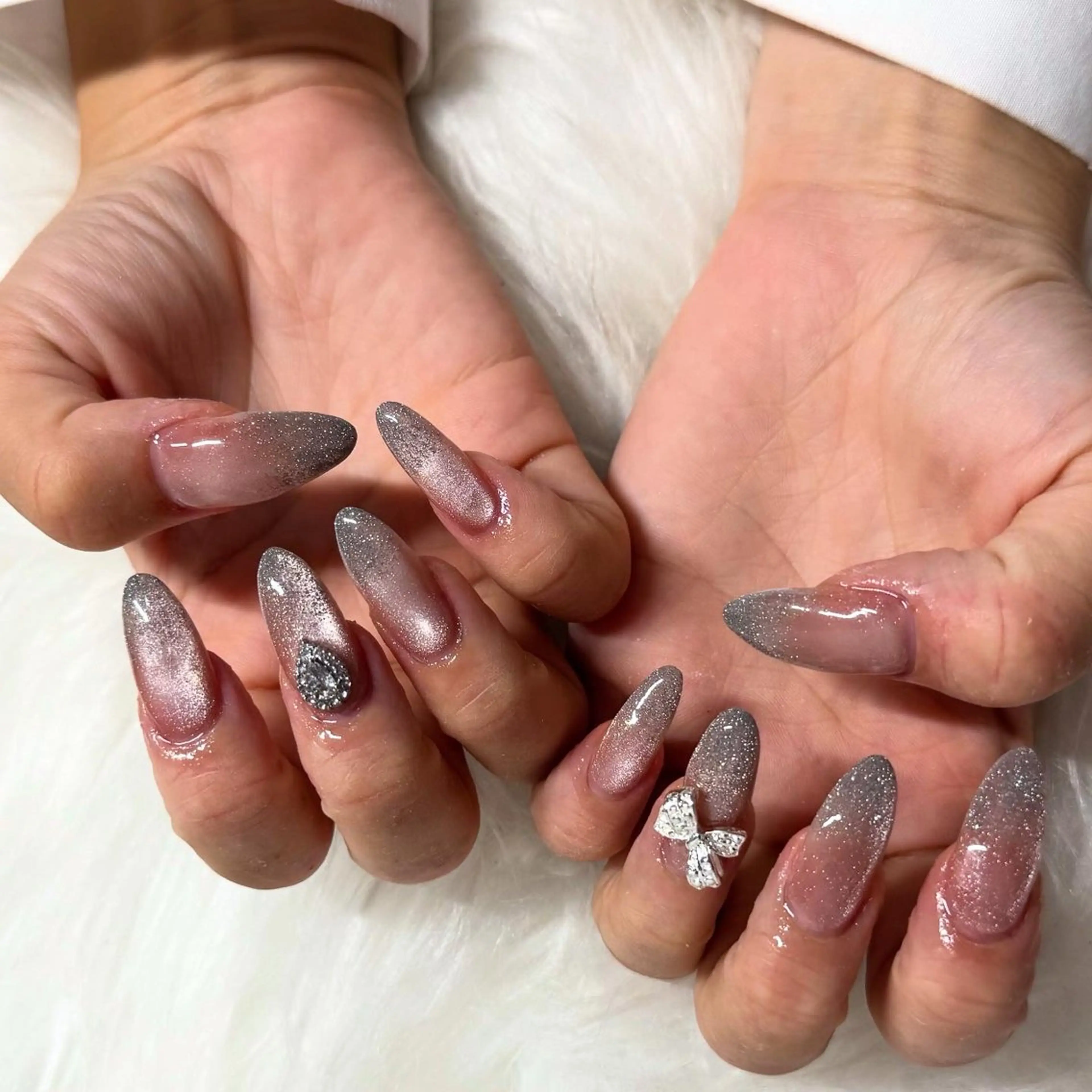 ロング ハンドネイル mao .のネイルデザイン