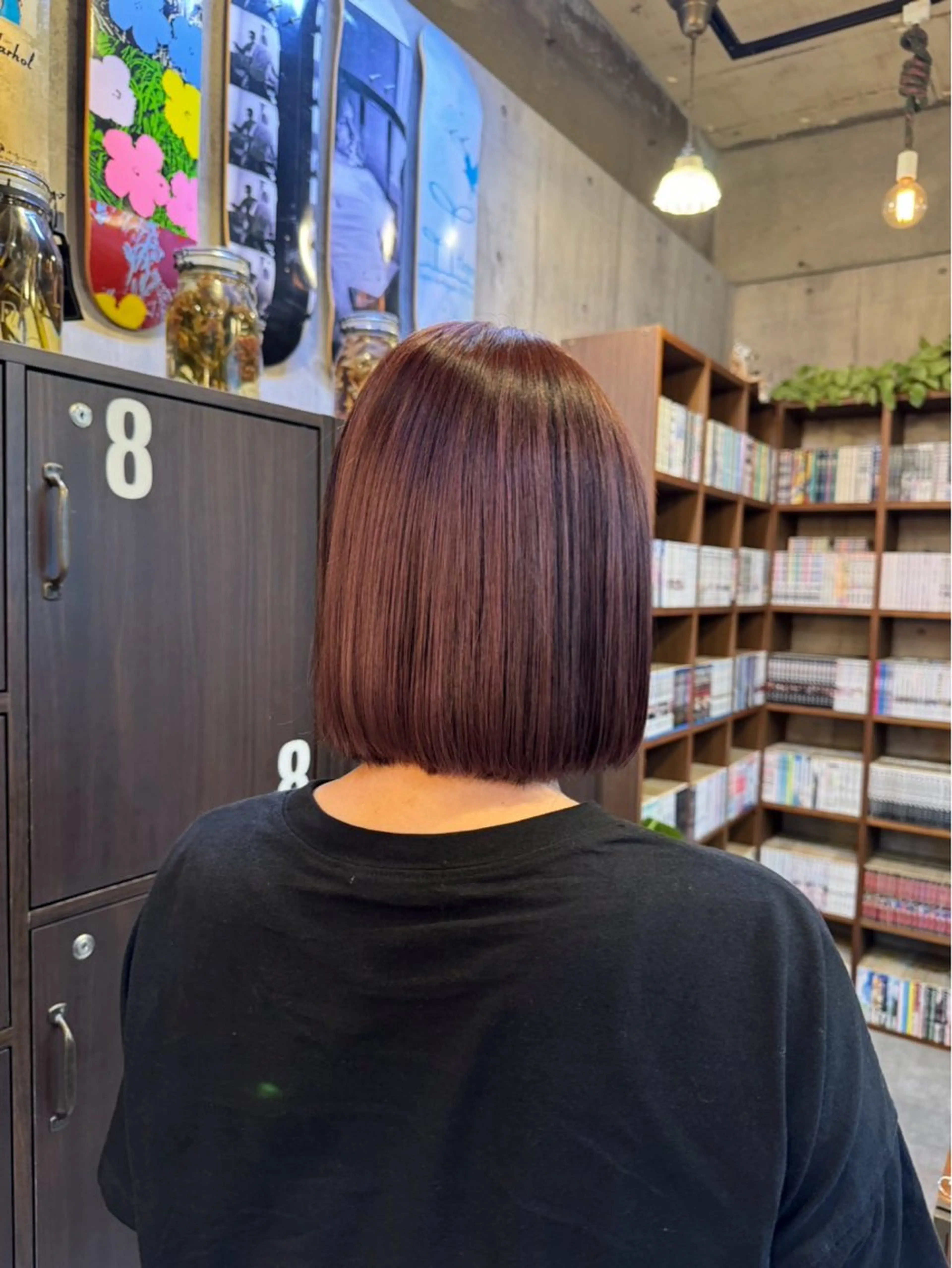 ショート カラー ヘアカラー 出川 結菜のヘアスタイル
