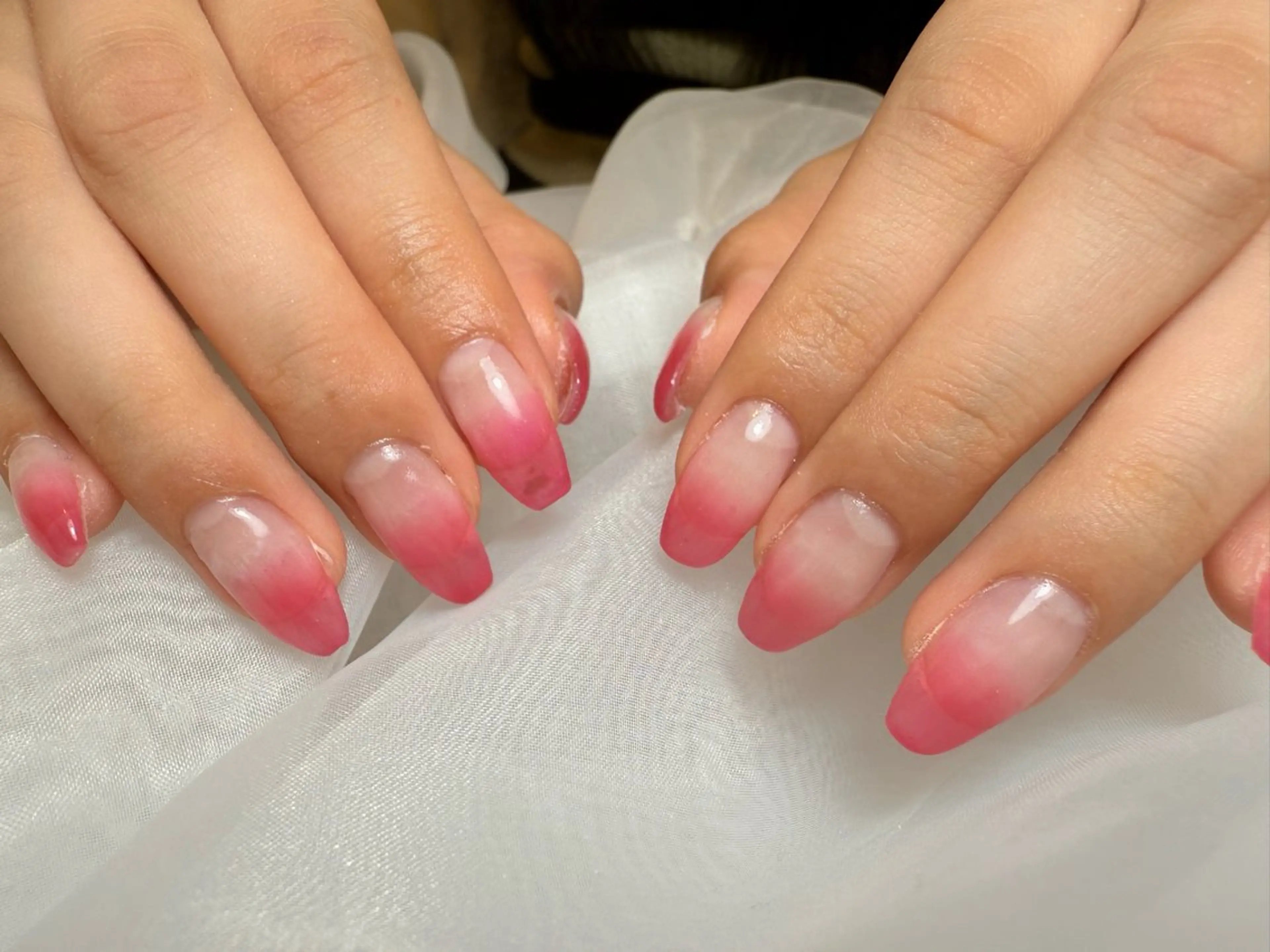 ネイル グラデーション シンプルネイル ハンドネイル nailsalonAxia所属・。*✧⛓️ mayu⛓️✧︎*。のネイルデザイン