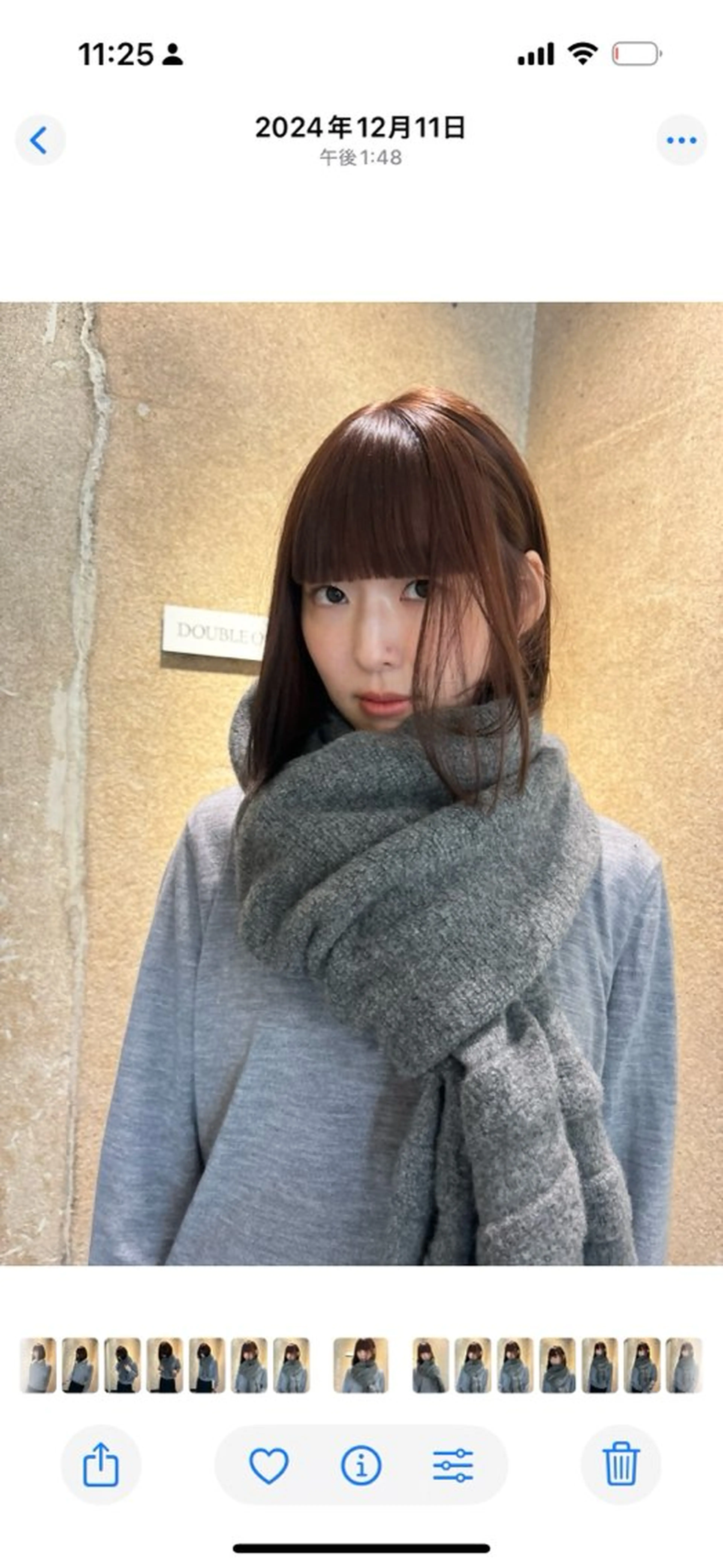 ショート カラー DIALL HOUSE所属・艶ブリーチカラー 美髪ストレートのヘアスタイル