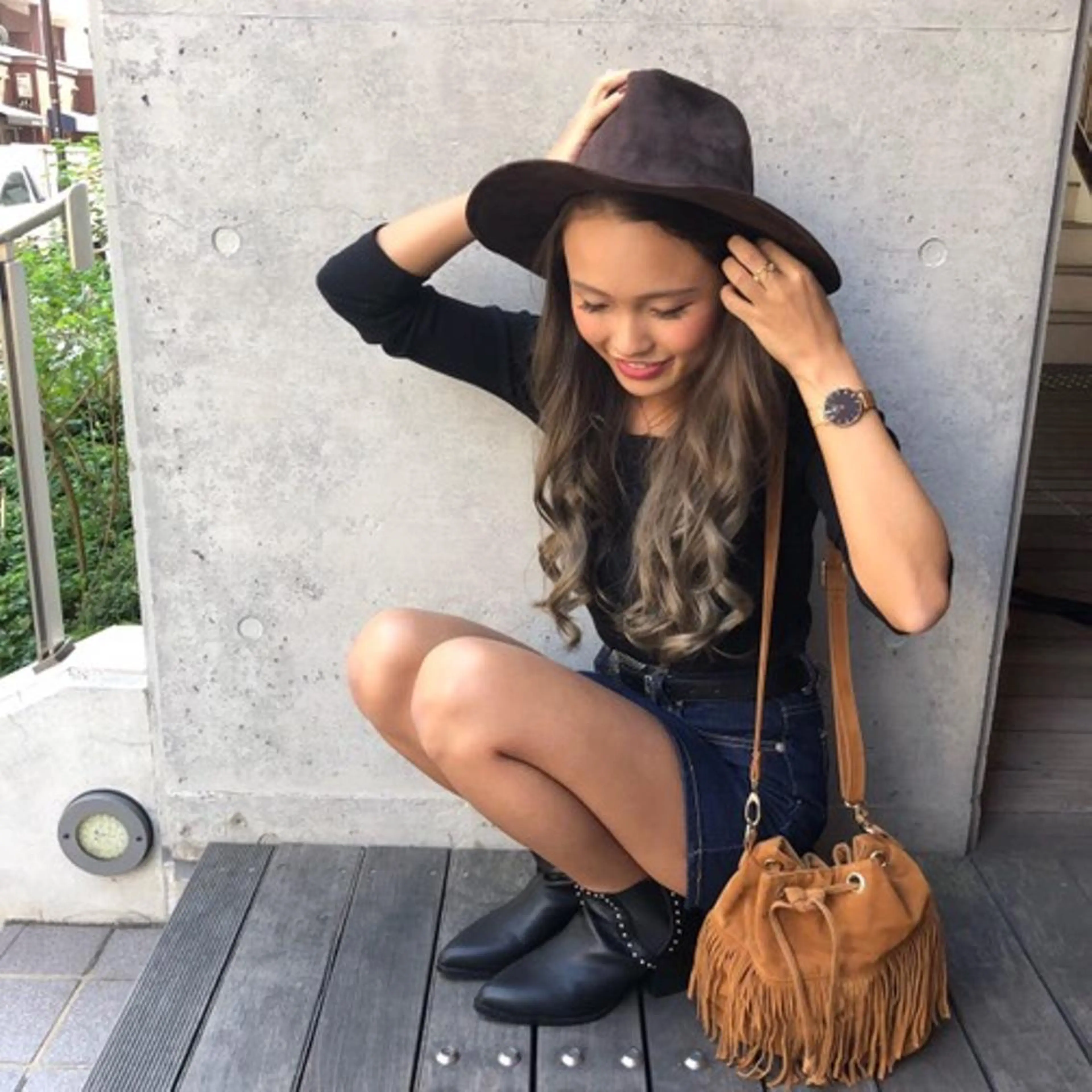 ロング カラー パーマ ヘアアレンジ Device ディバイスのヘアスタイル