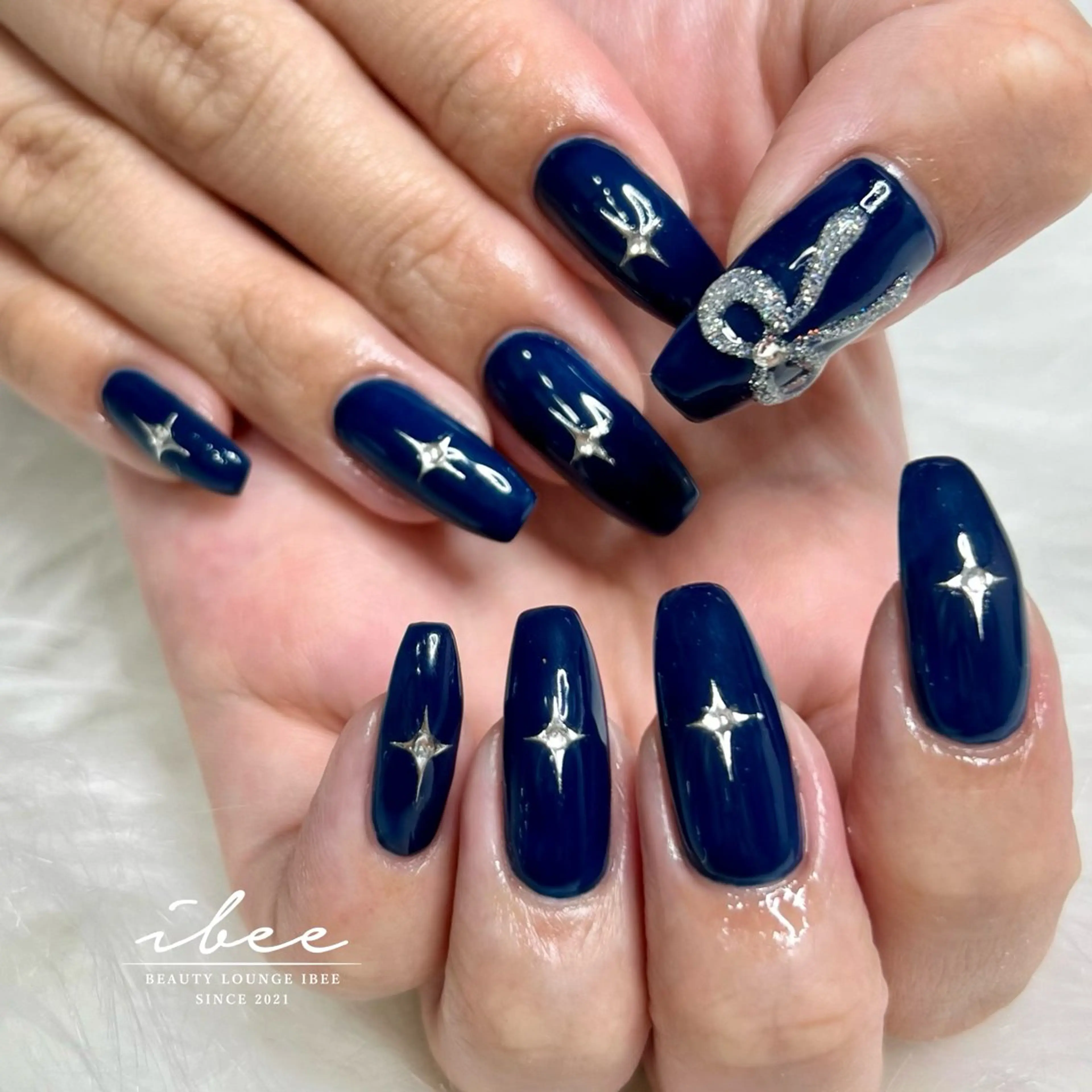 ネイル ハンドネイル ibee nail 🤍yumiのネイルデザイン