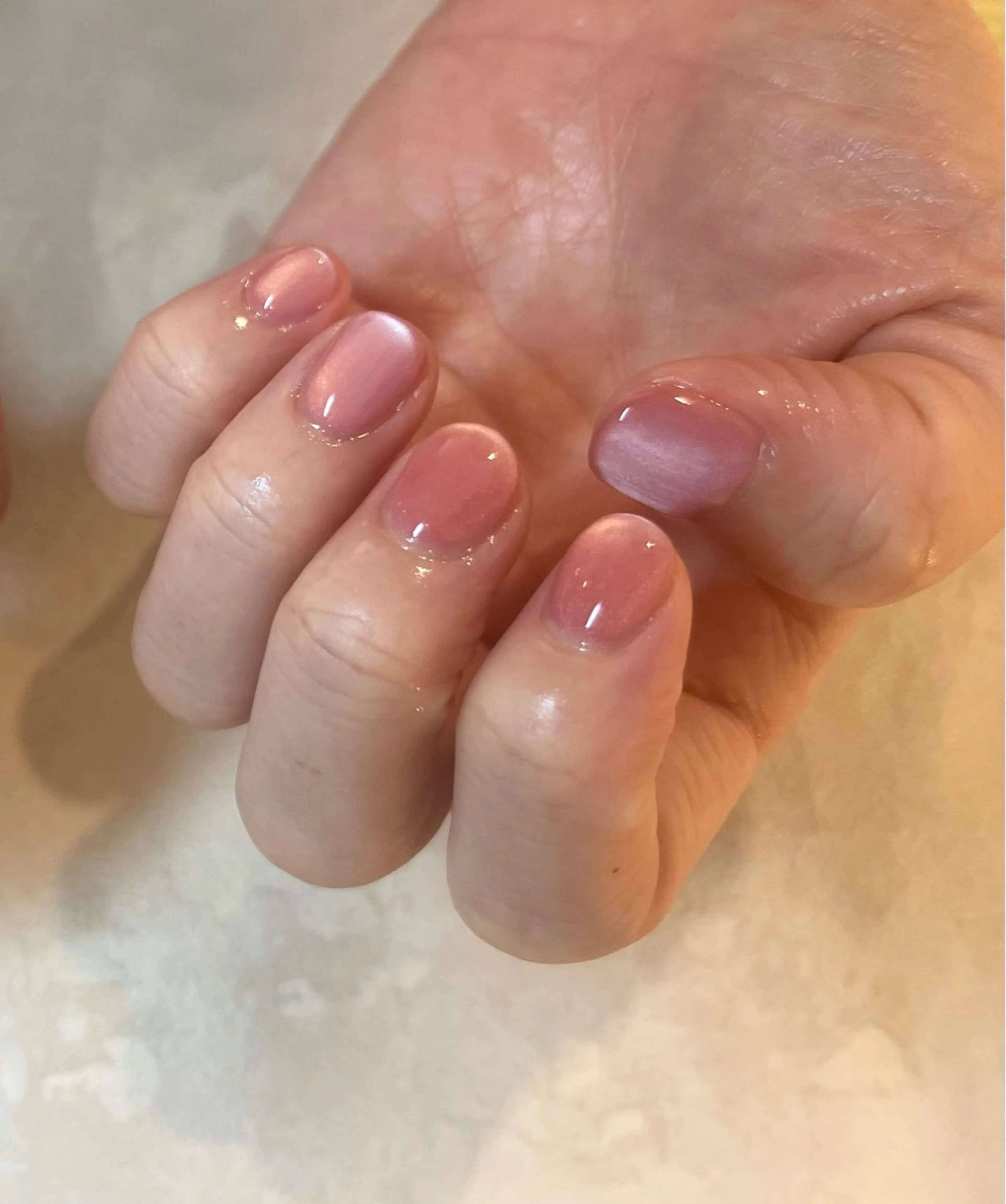 ネイル ピンク ハンドネイル AT.1011(アトリエテンイレブン)所属・AT.1011 (ハルカ)のネイルデザイン