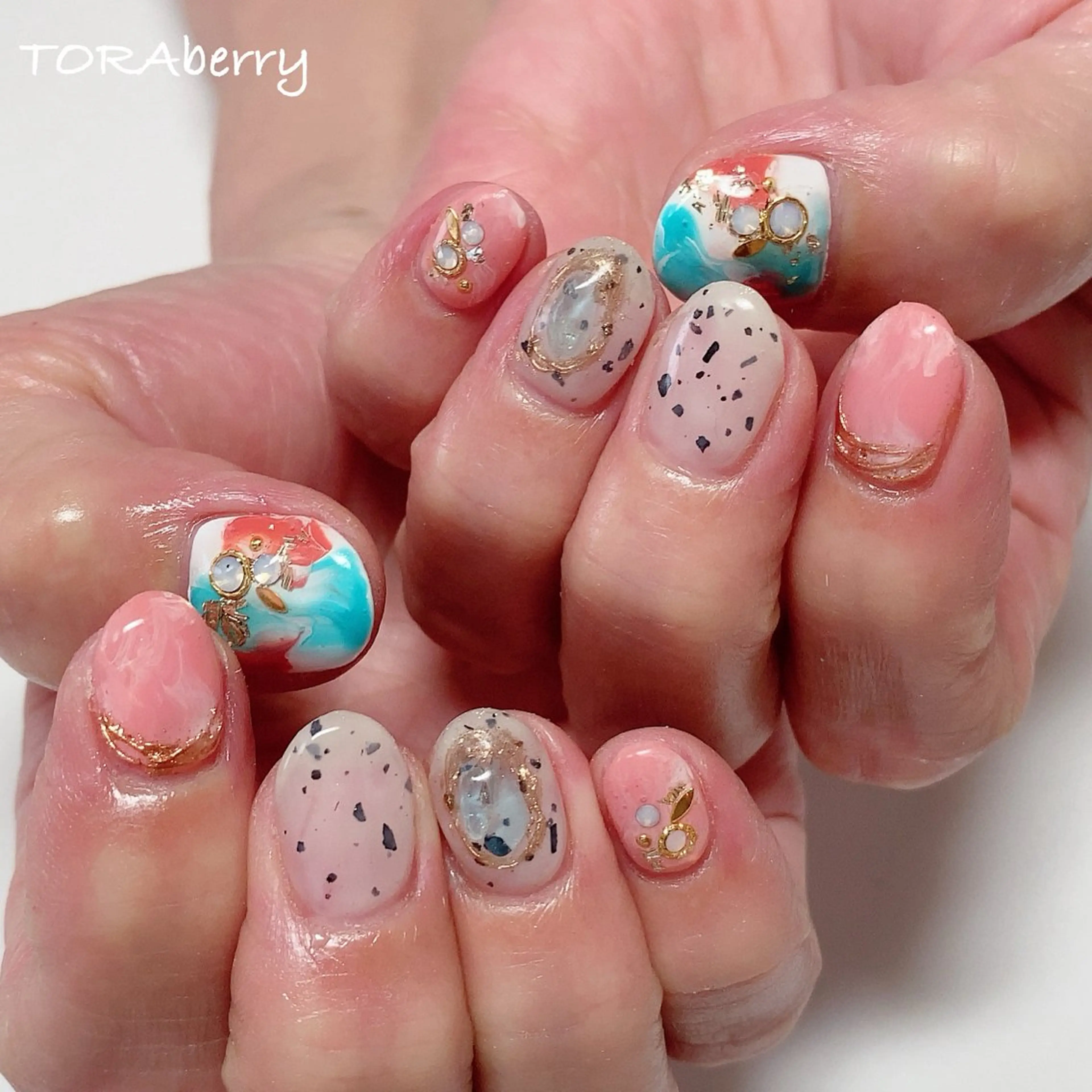 ネイル ハンドネイル ネイリスト なつみのネイルデザイン