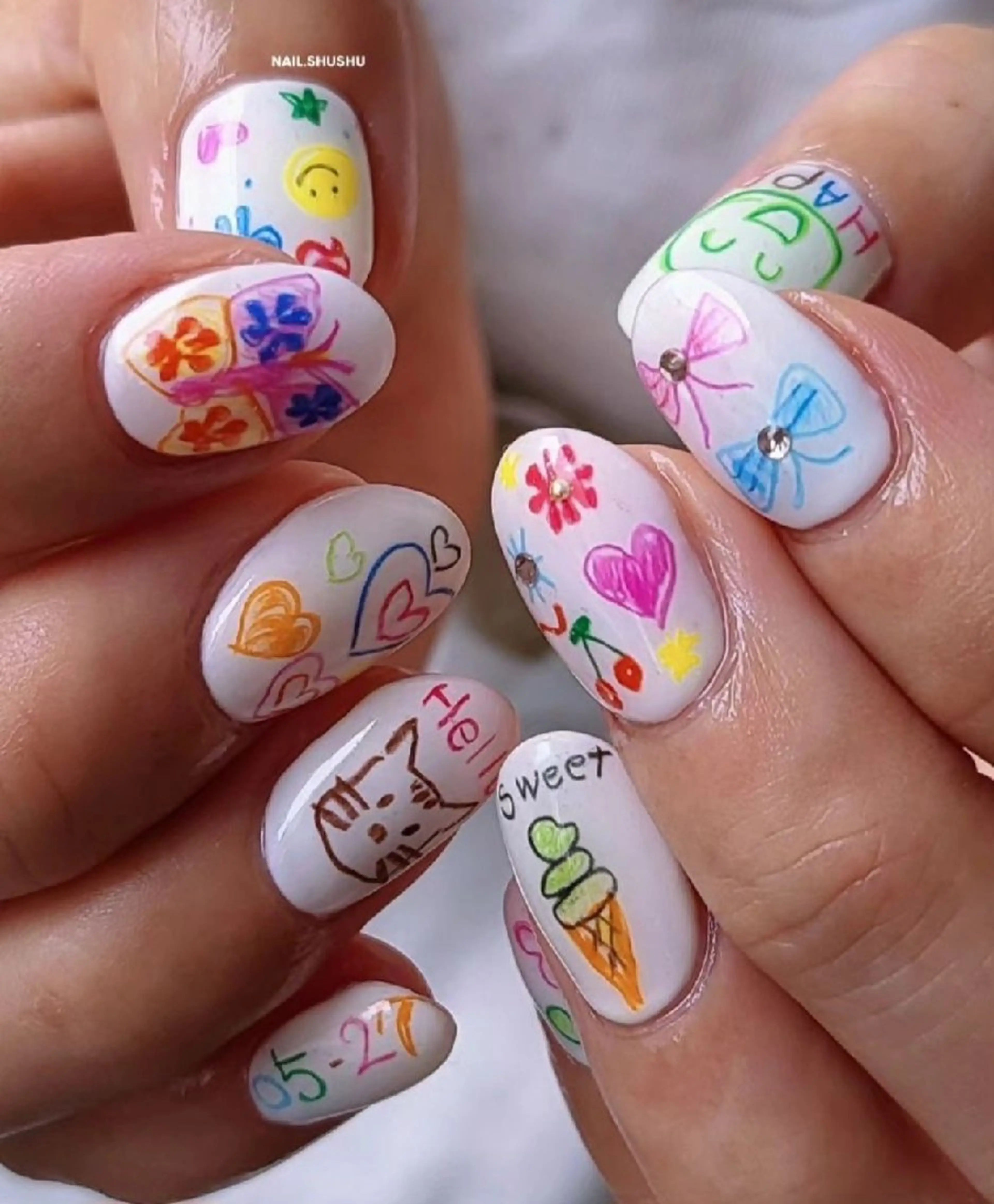ネイル 3dパーツ/流行り 👧shushu❤️のネイルデザイン