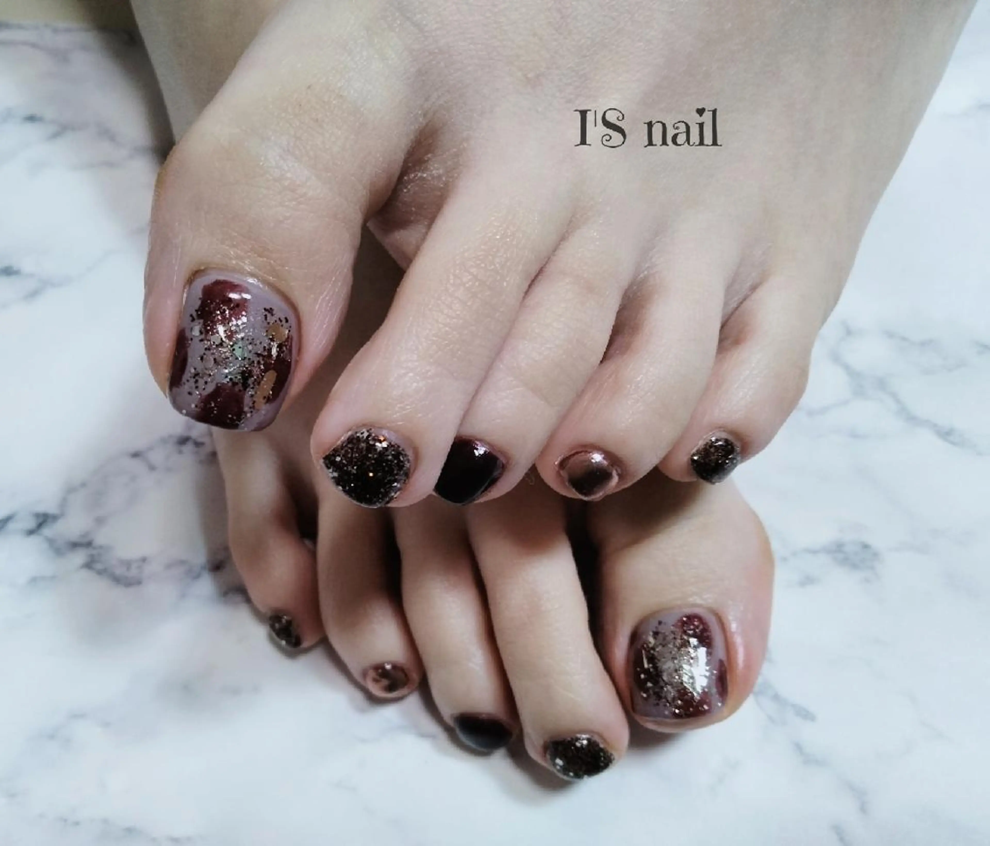 ネイル フットネイル ニュアンスネイル フットネイル I'S nail 佐野のネイルデザイン