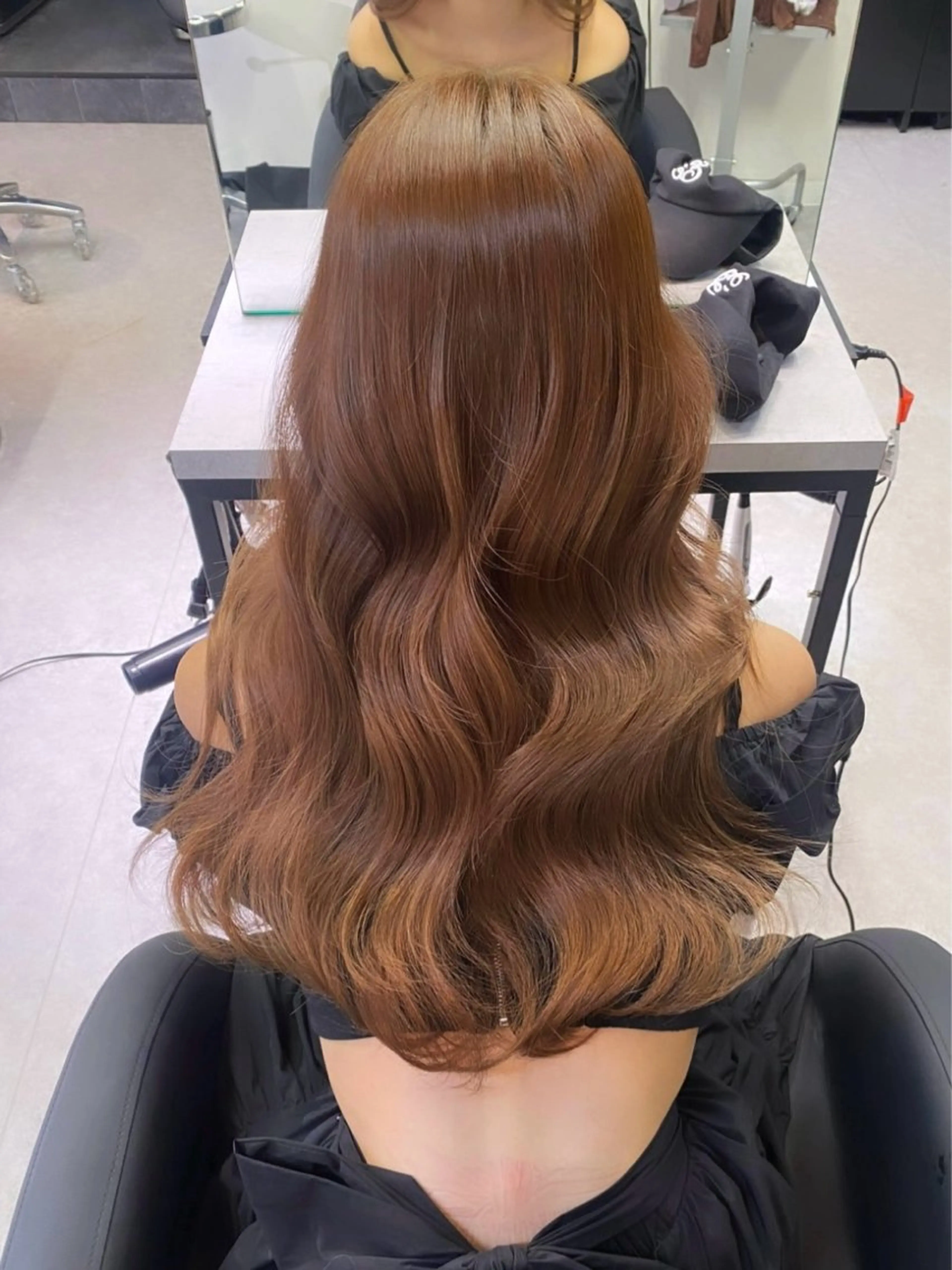 ロング カラー ベージュカラー ブリーチ ブラウンカラー ミルクティーベージュ 名古屋栄♡PELE/ ブリーチ/ハイトーンのヘアスタイル