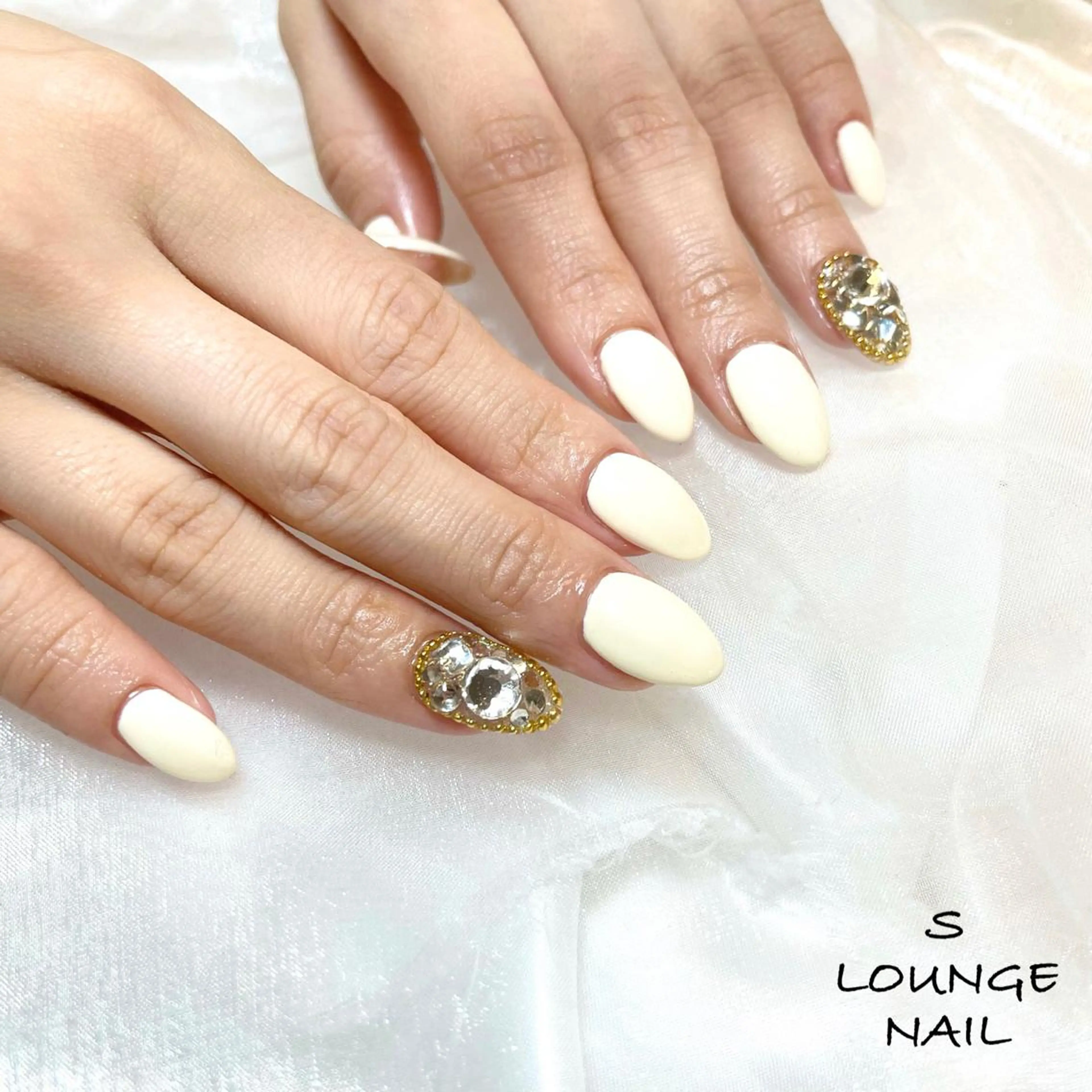ネイル ハンドネイル フットネイル S LOUNGE NAIL所属・パーツたくさん🍓 SUMIのネイルデザイン