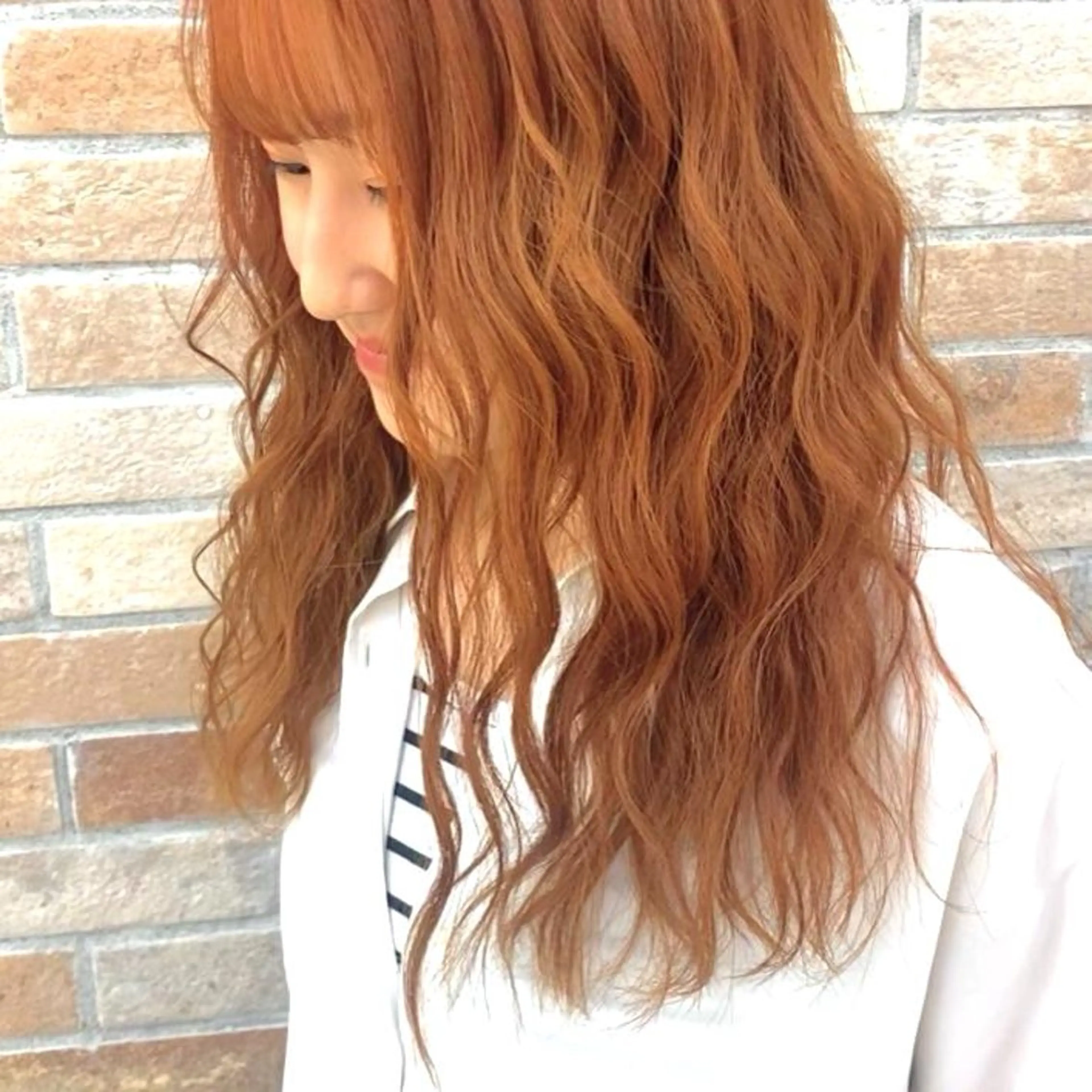 セミロング カラー 湯浅 了一のヘアスタイル