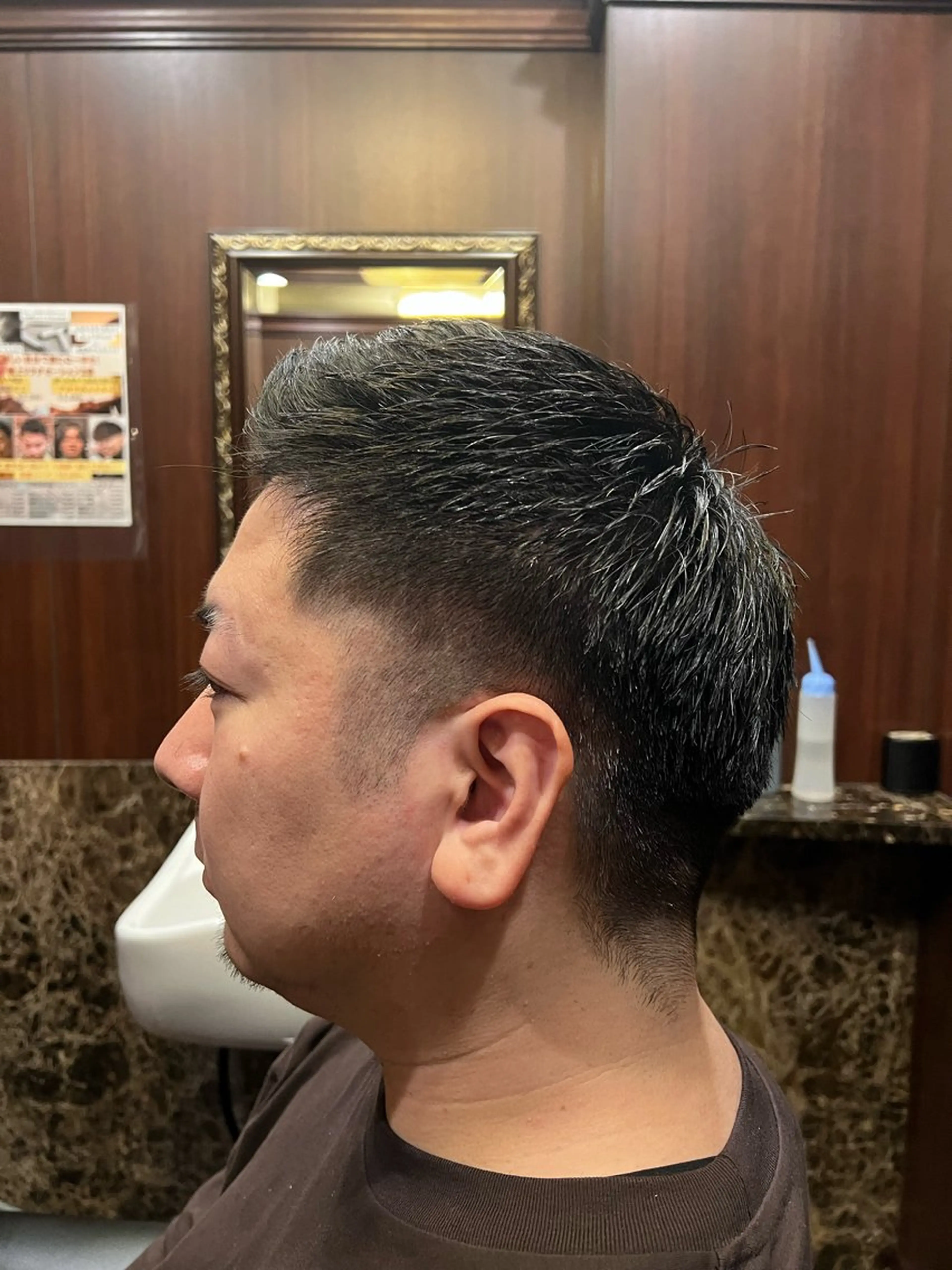 ショート ヒロ銀座バーバーショップ丸の内所属・秋山 琳太のヘアスタイル