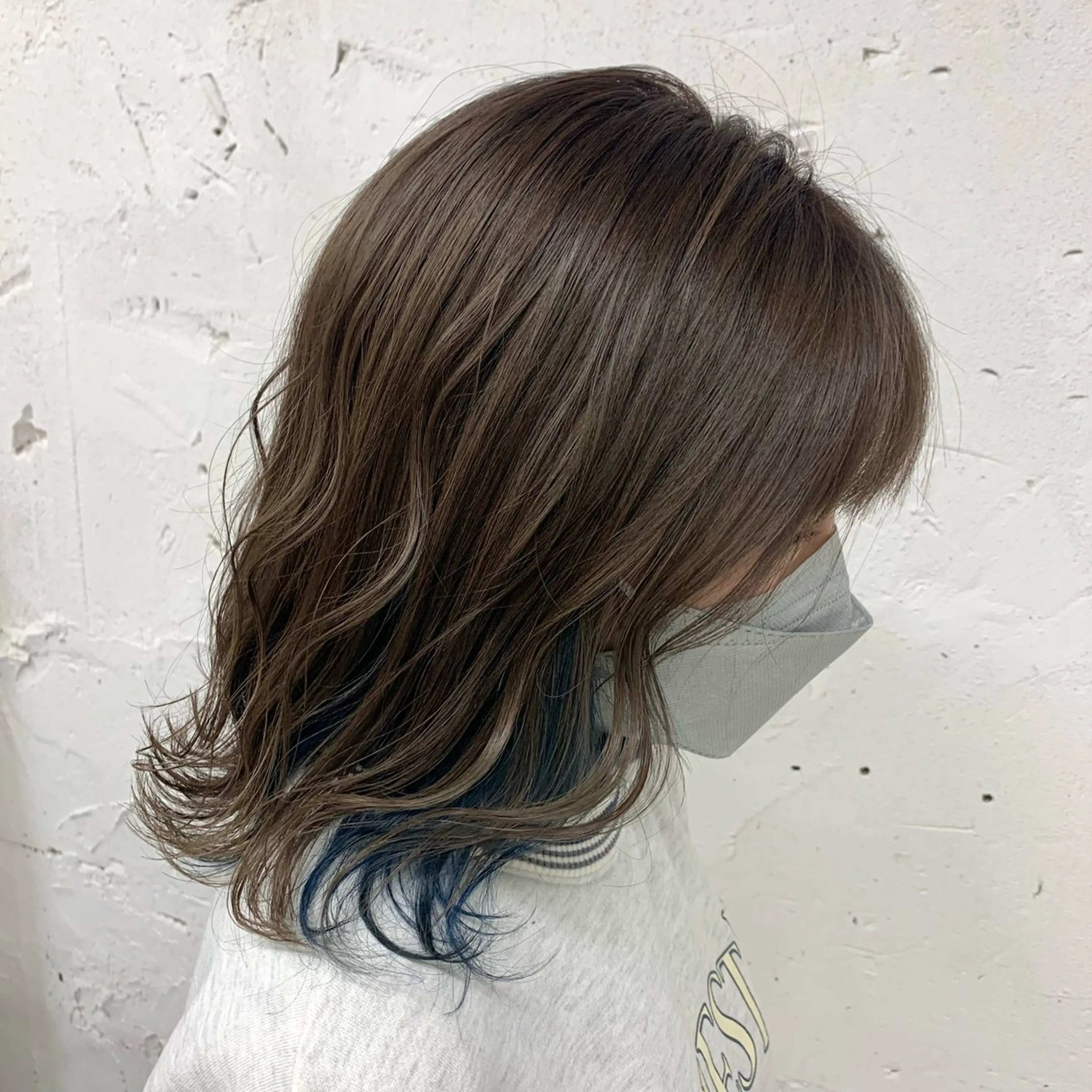 ミディアム カラー Noele hair atelier(ノエルヘアアトリエ)所属・北上ゆい/個性派/ ナチュラルアレンジのヘアスタイル
