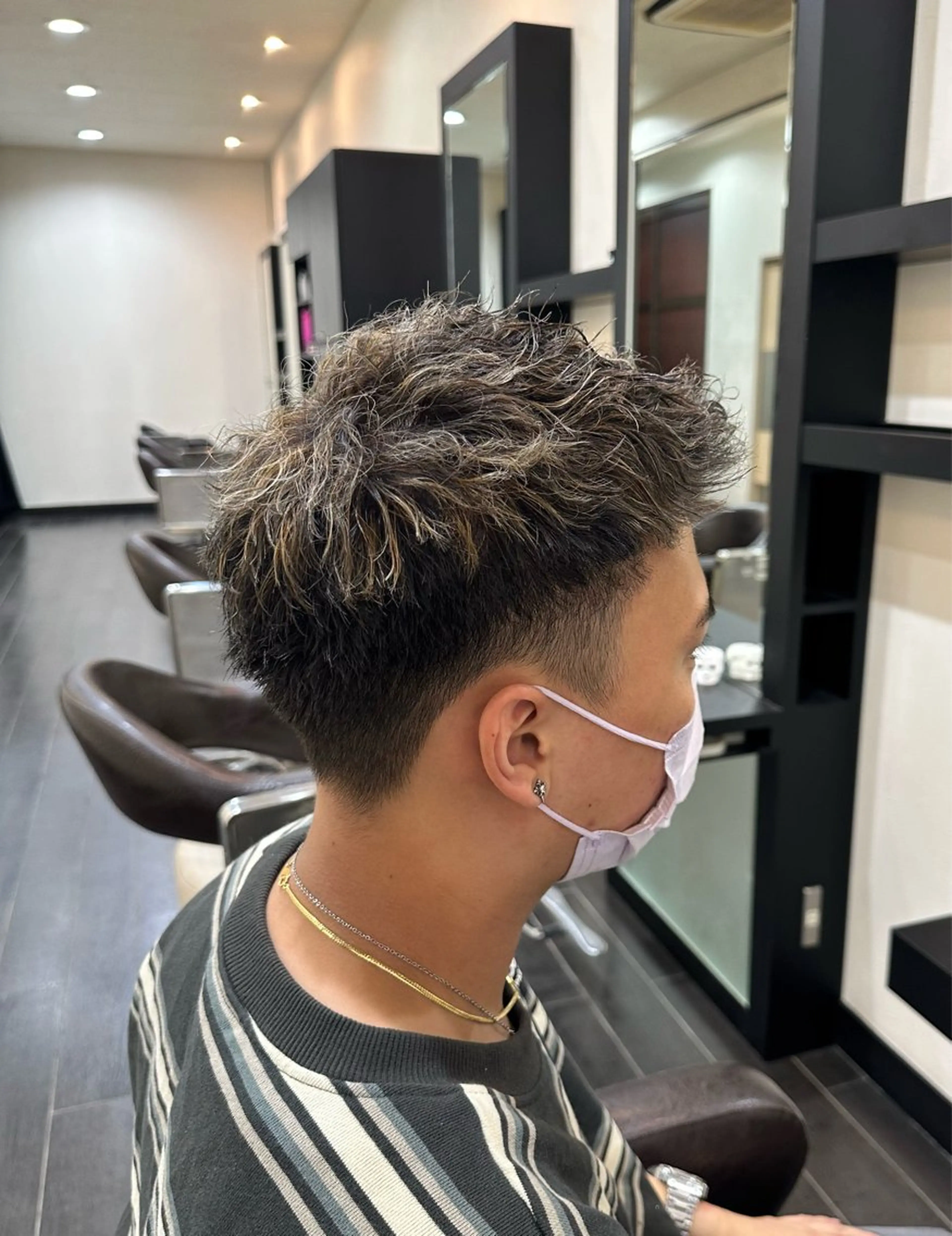 カラー パーマ メンズ プログレス小平小川所属・フェザー/波巻き 雫石大夢のヘアスタイル