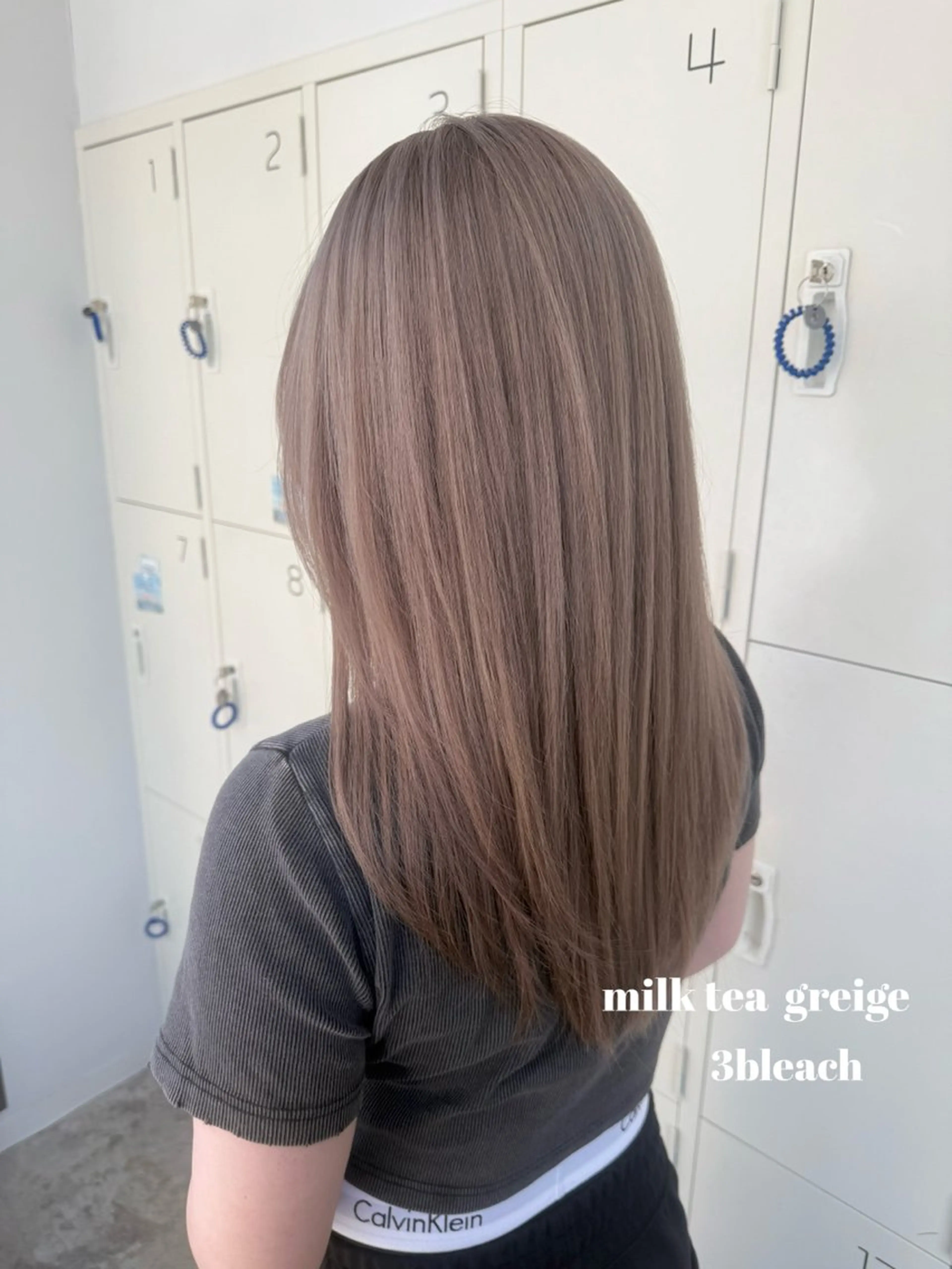 ロング カラー グレージュ ヘアカラー Kana 🍋 ハイトーン【高円寺】のヘアスタイル