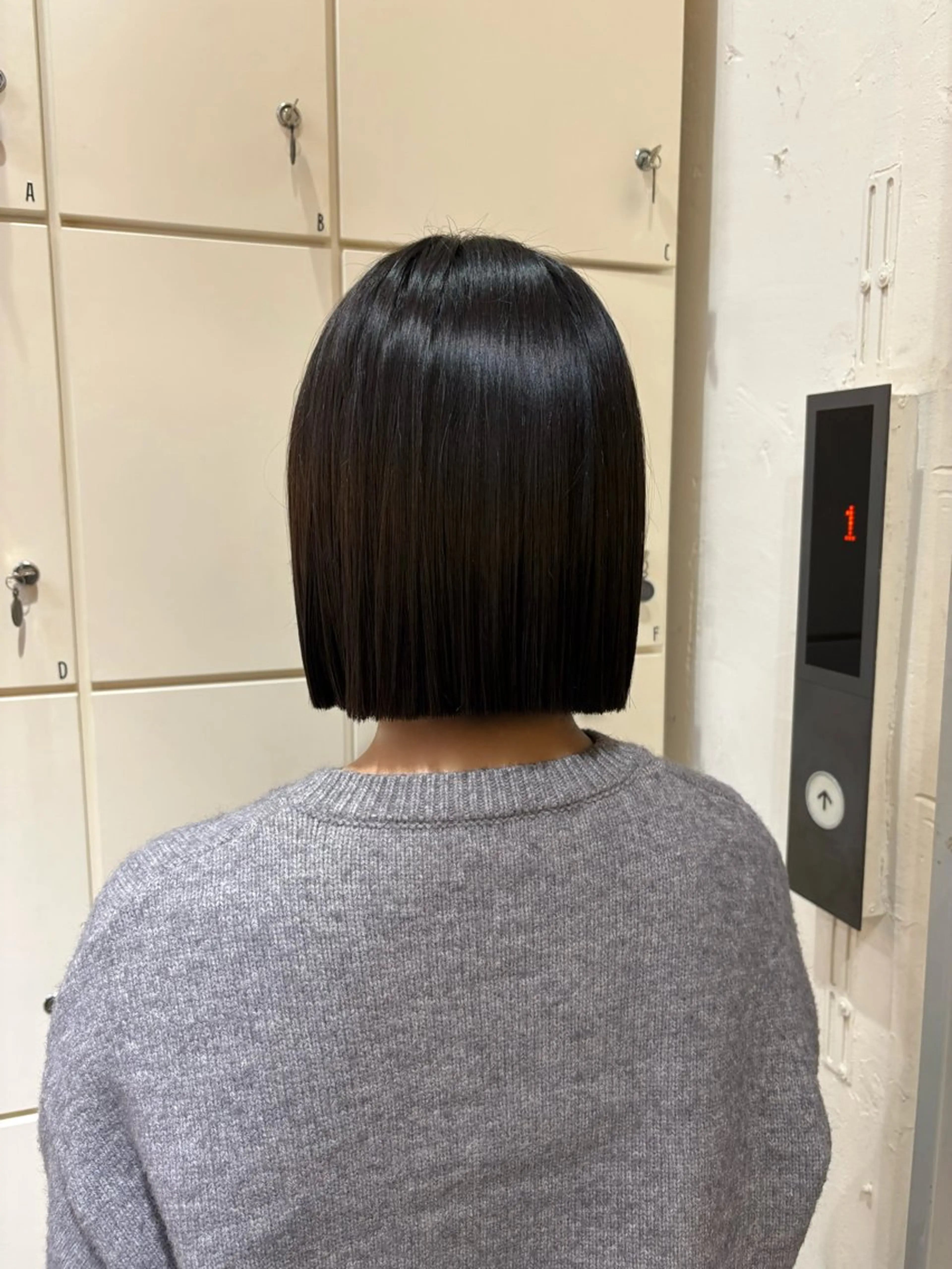 ショート seek next アヤノのヘアスタイル