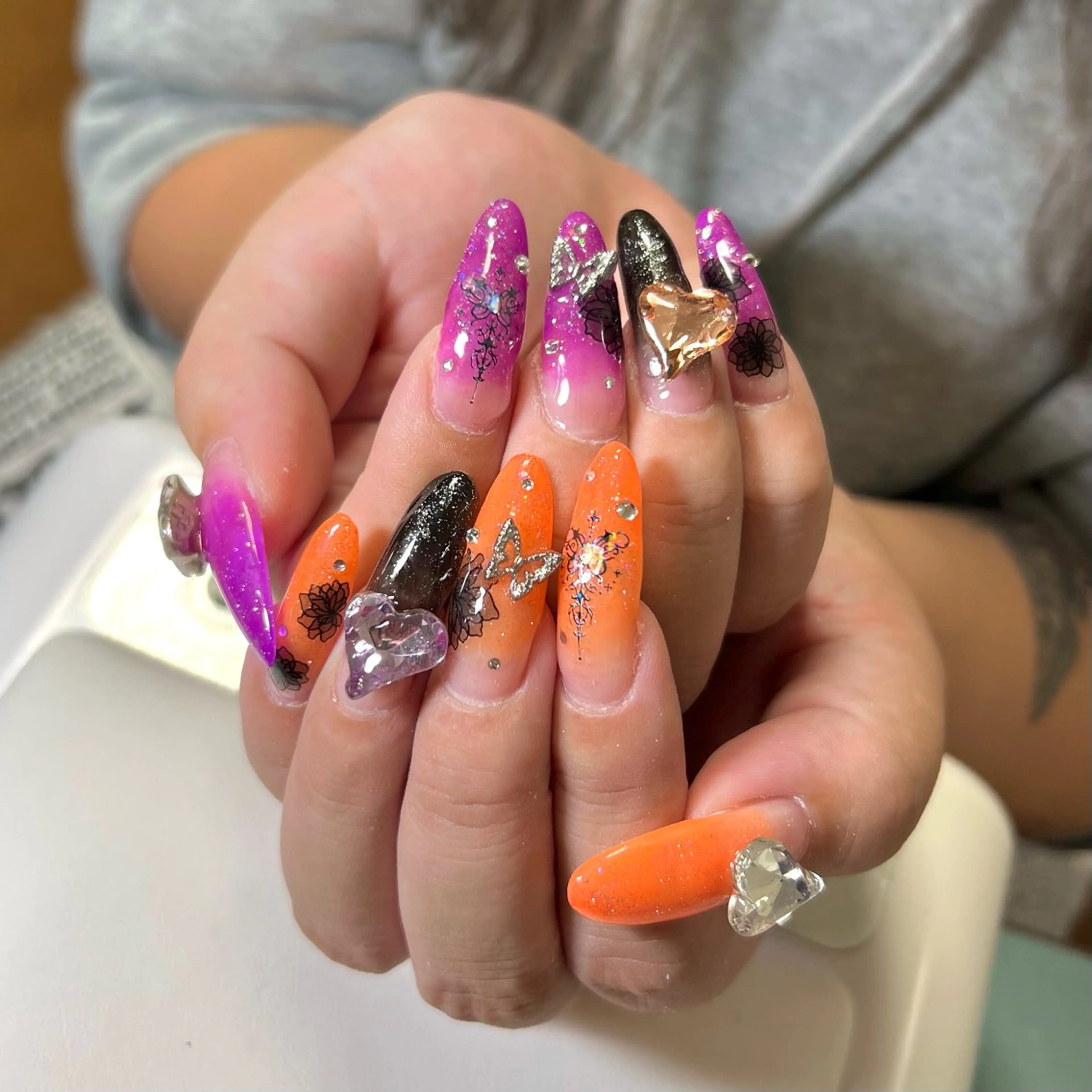 ネイル ハンドネイル やつや ももかのネイルデザイン