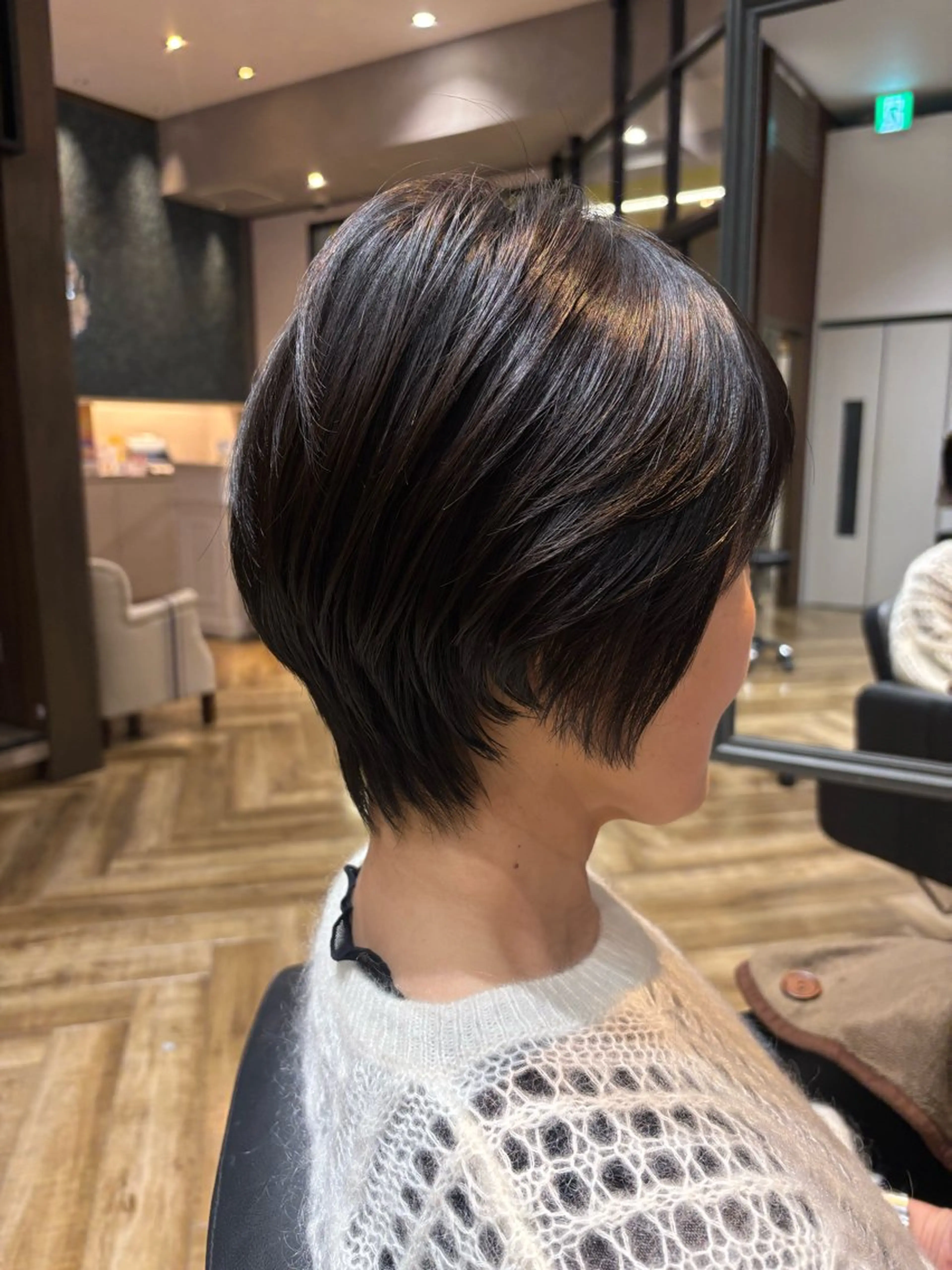 ショート カシータフロルららぽーと愛知東郷所属・服部 未夢のヘアスタイル