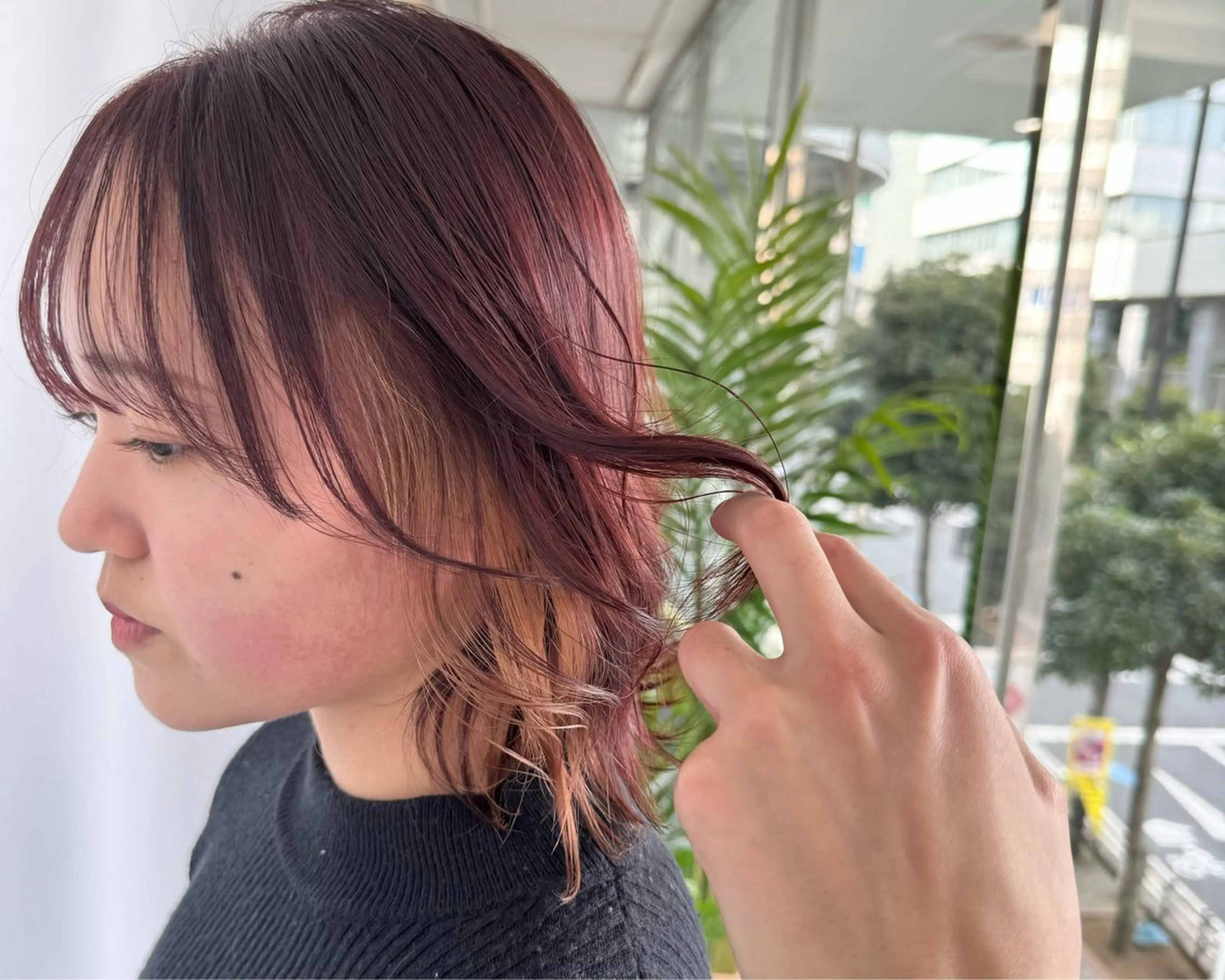 セミロング カラー kahuli  hair Ulu 「カーフリヘアウル」所属・鎗田 健のヘアスタイル