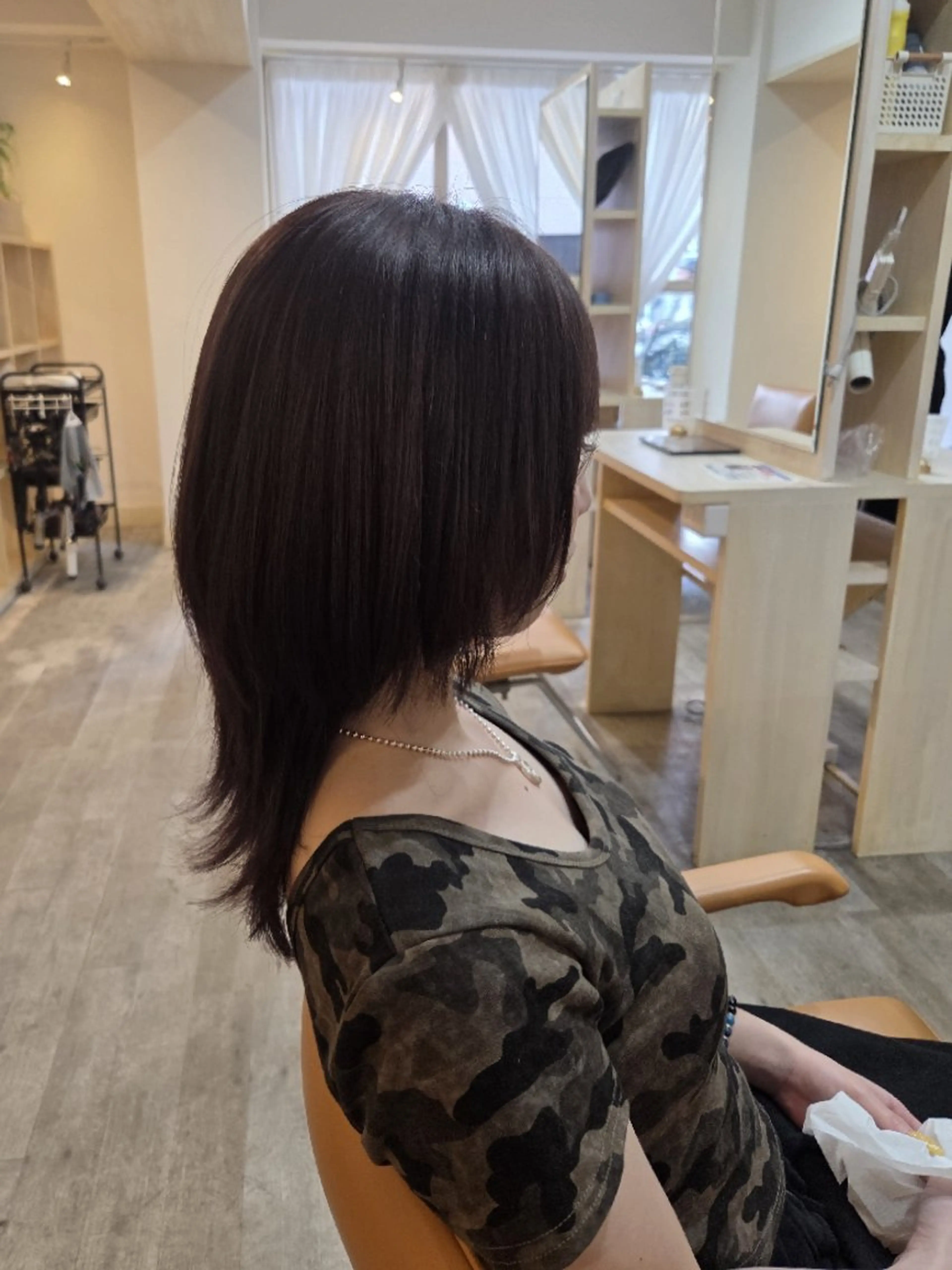 セミロング ウルフカット 龍 悠紀のヘアスタイル