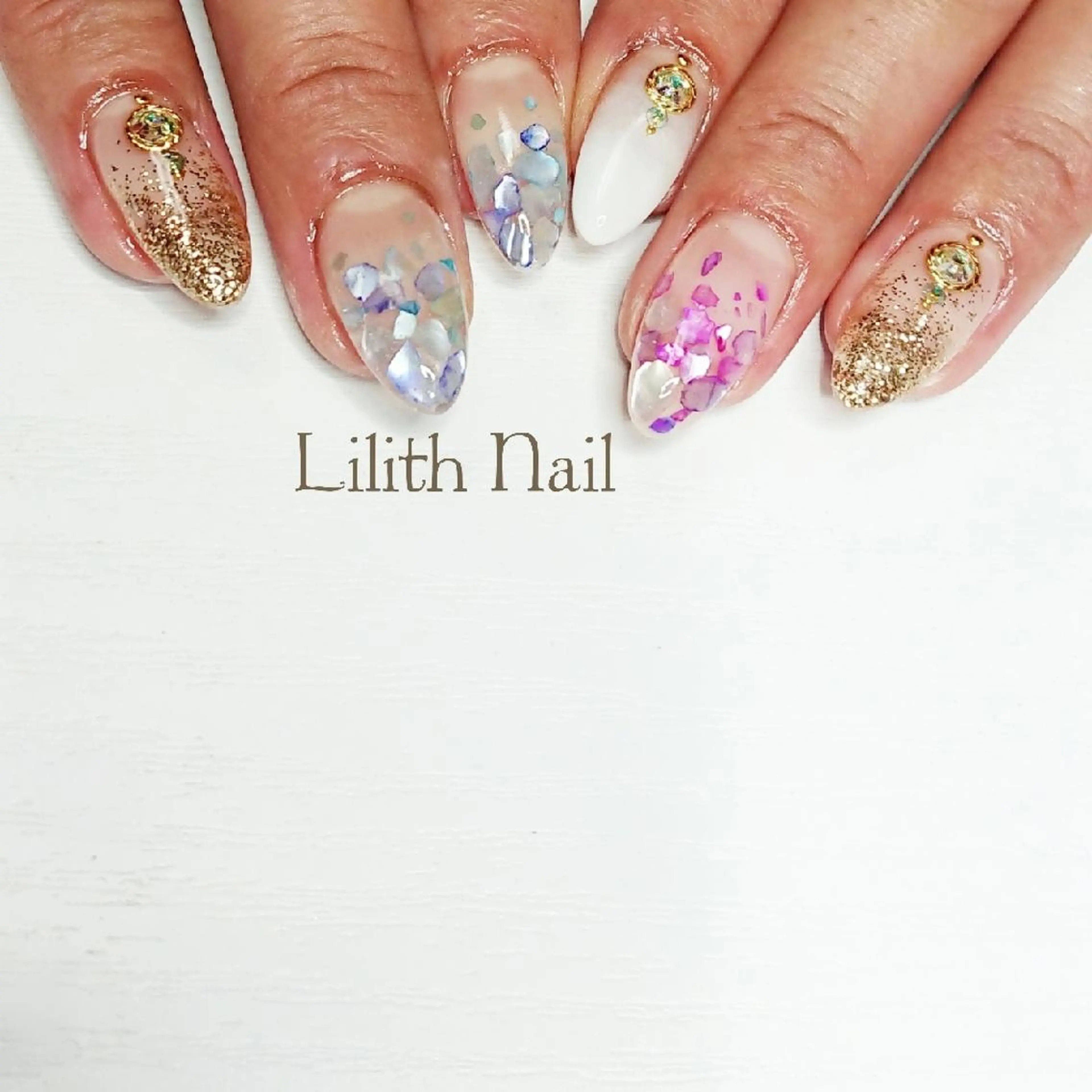 ネイル Lilith Nailのネイルデザイン