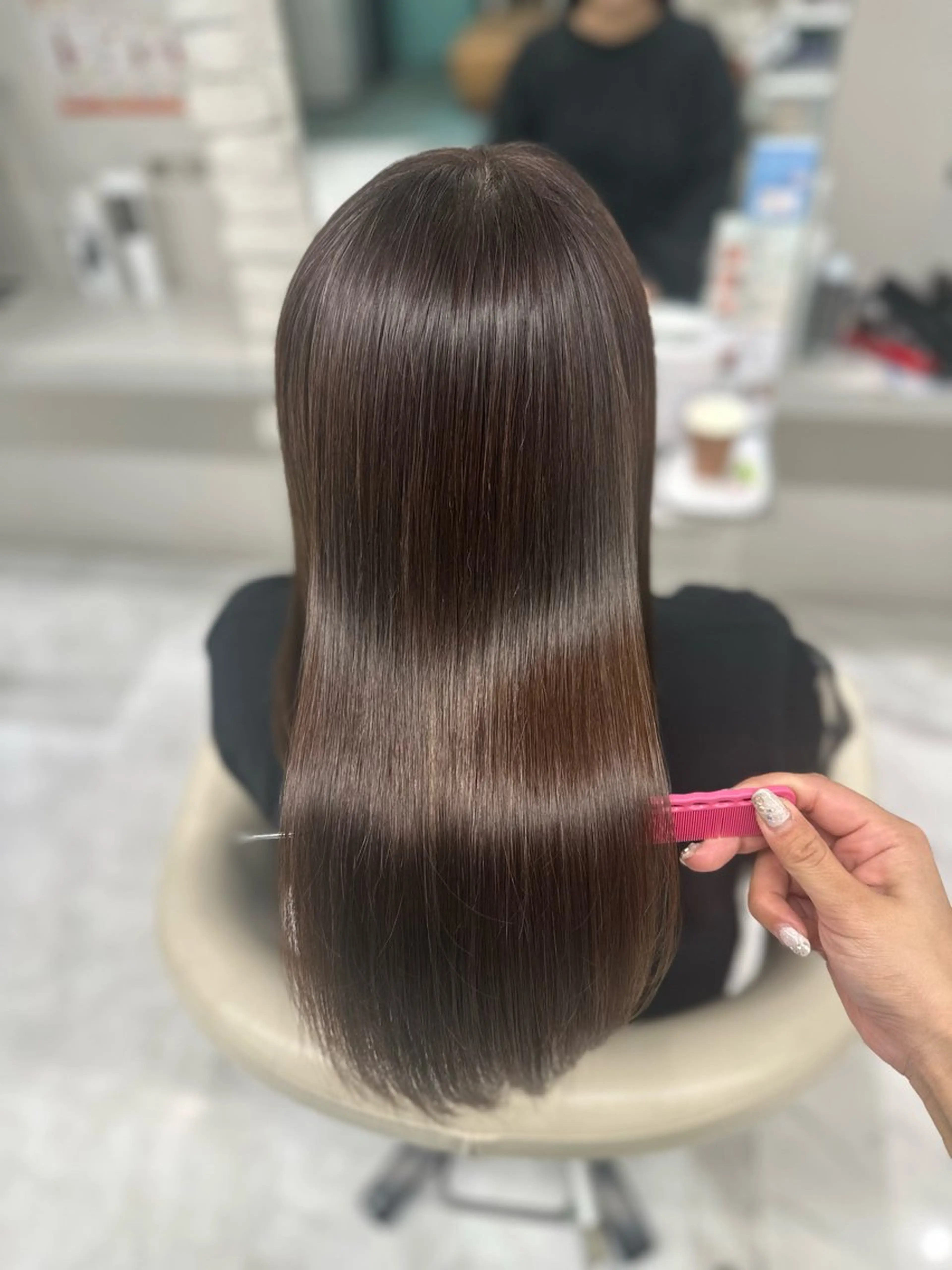 セミロング カラー ヘアカラー LeeHorie MIUのヘアスタイル