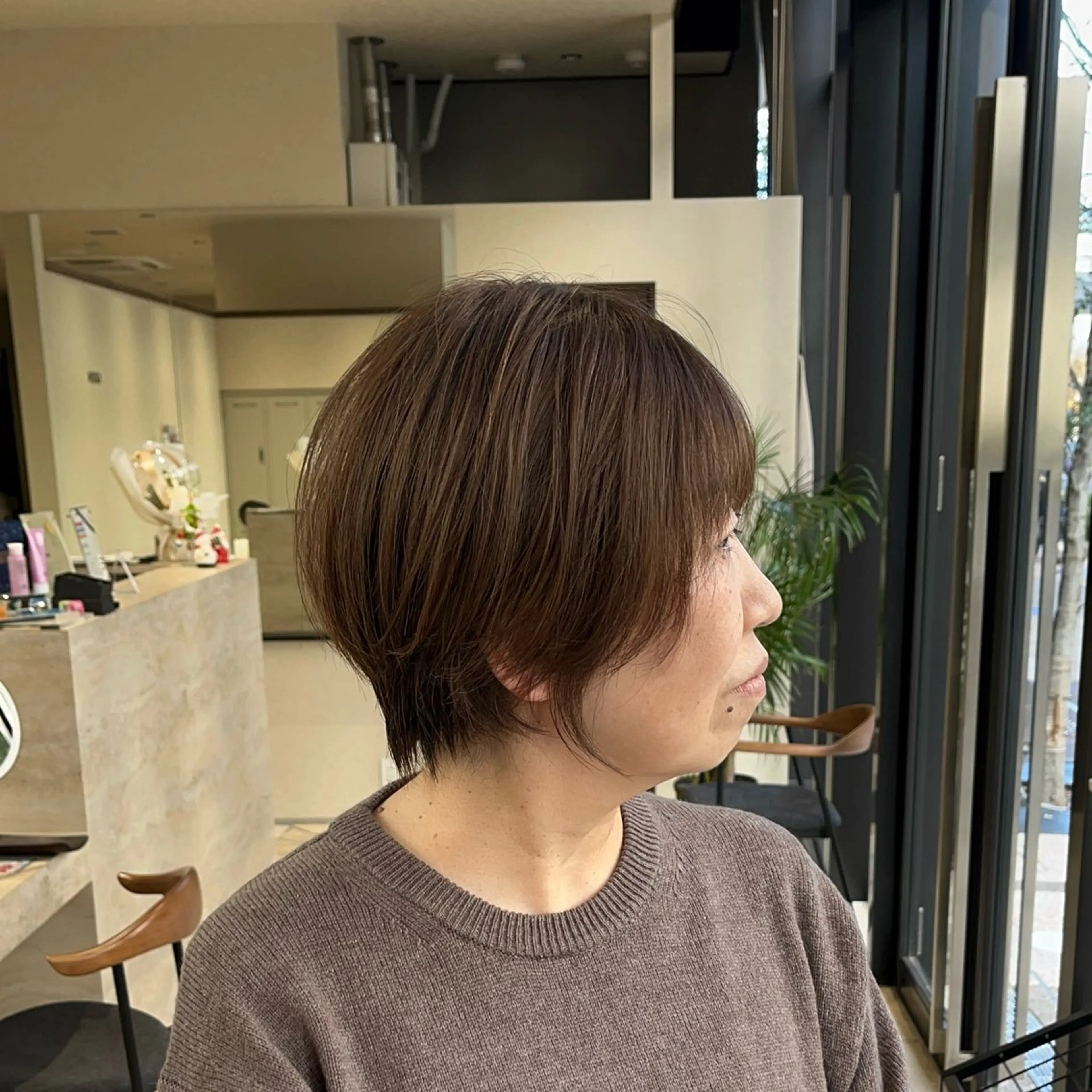 ショート 太田代 桃のヘアスタイル